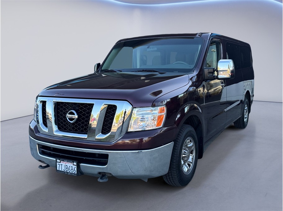 2015 Nissan NVP SV