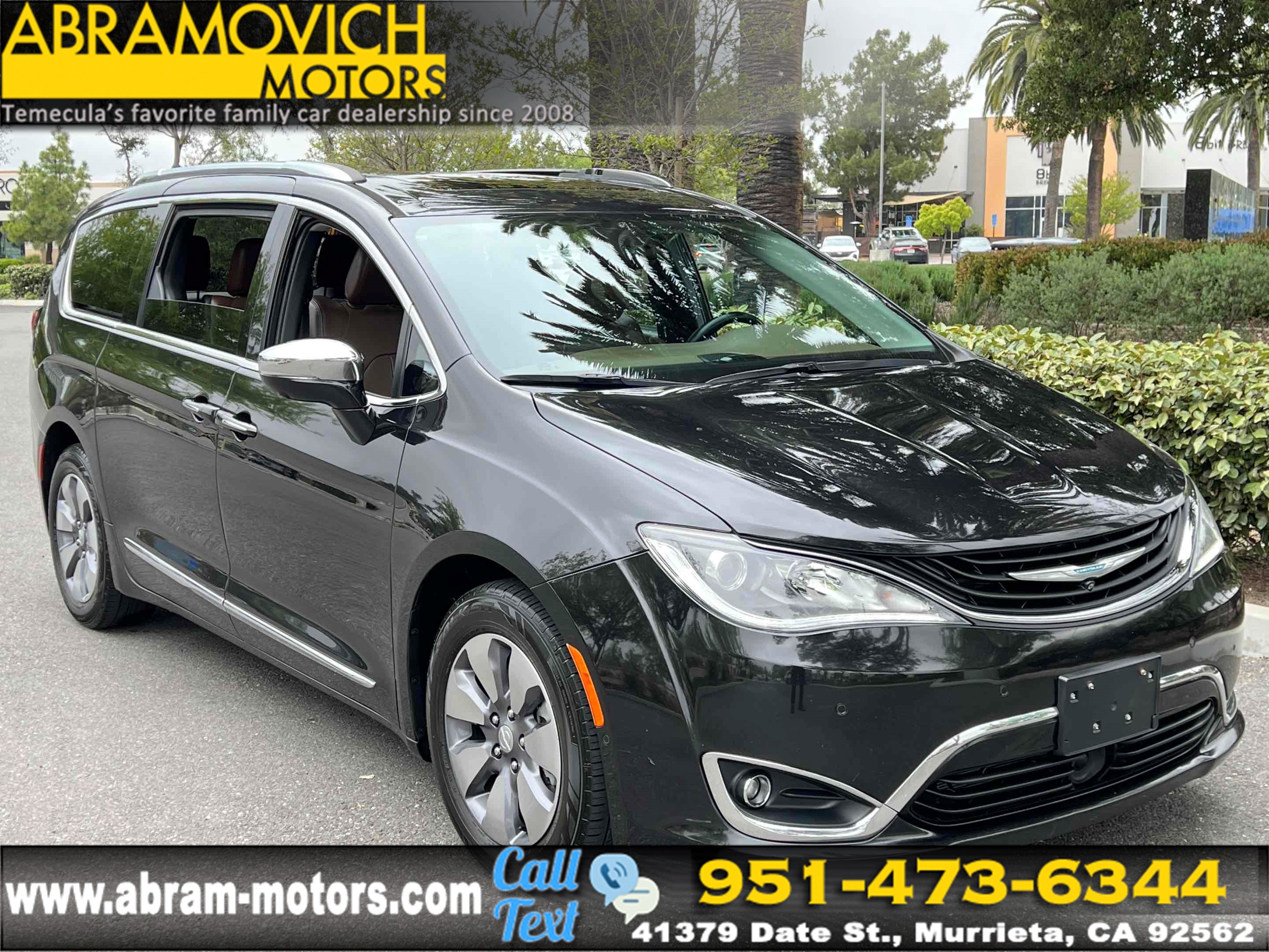 Sold 2018 Chrysler Pacifica Hybrid Limited TRI PANE PANORAMIC