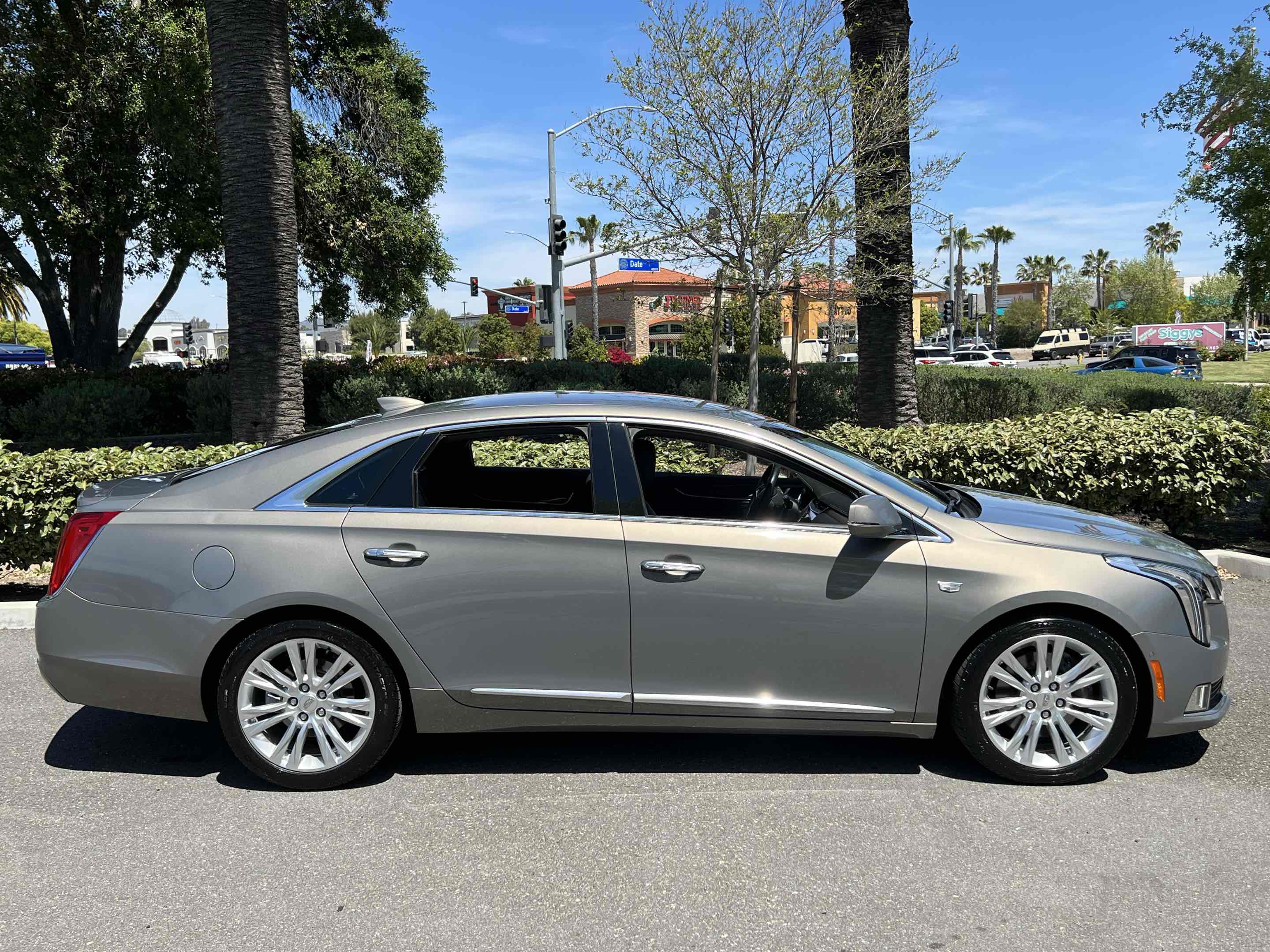 Sold 2019 Cadillac XTS Luxury - COMPACT SPARE, T135/70R18