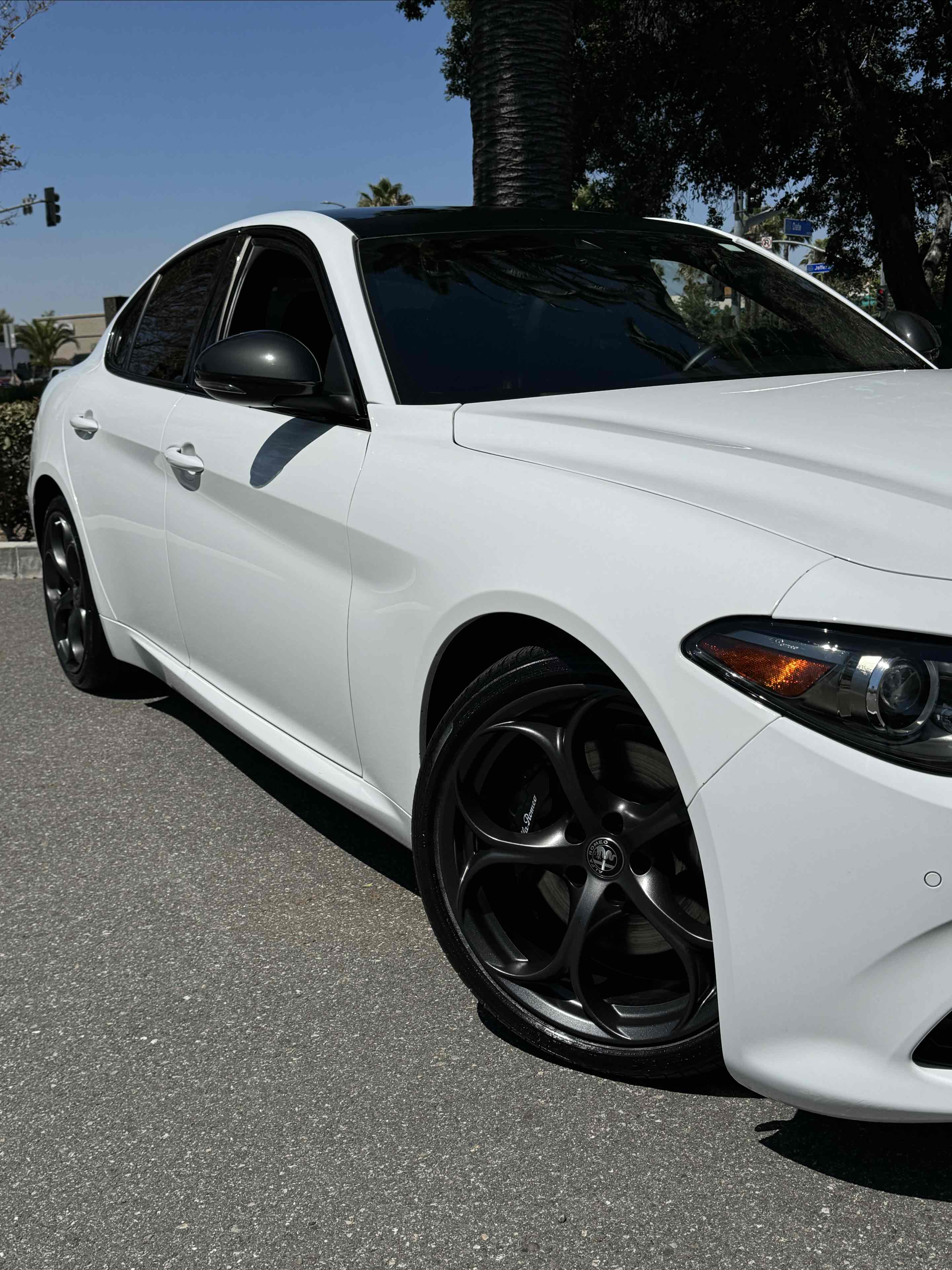 Sold 2020 Alfa Romeo Giulia Ti Sport - RADIO: AM/FM/HD 8.8'' W