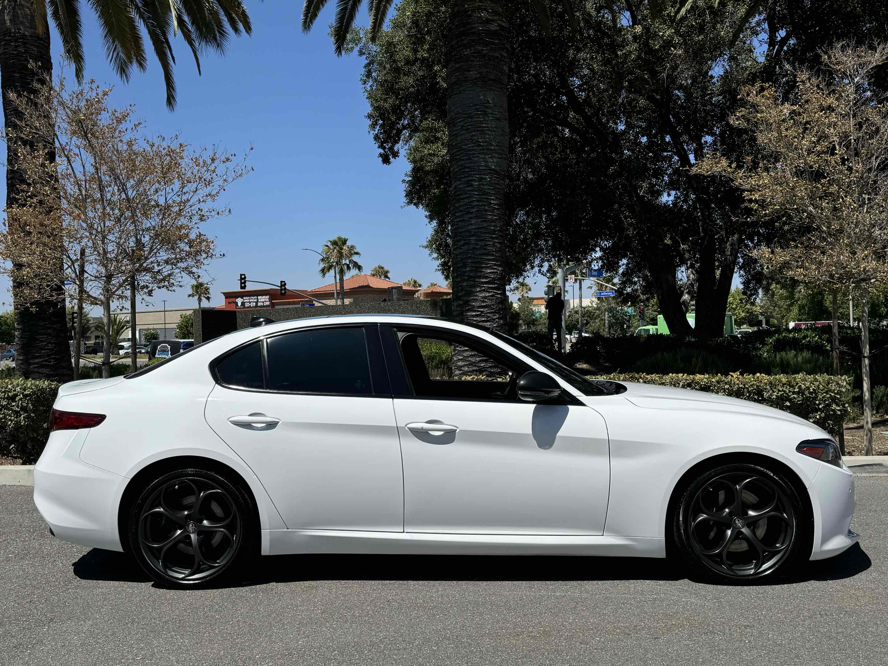 Sold 2020 Alfa Romeo Giulia Ti Sport - RADIO: AM/FM/HD 8.8'' W