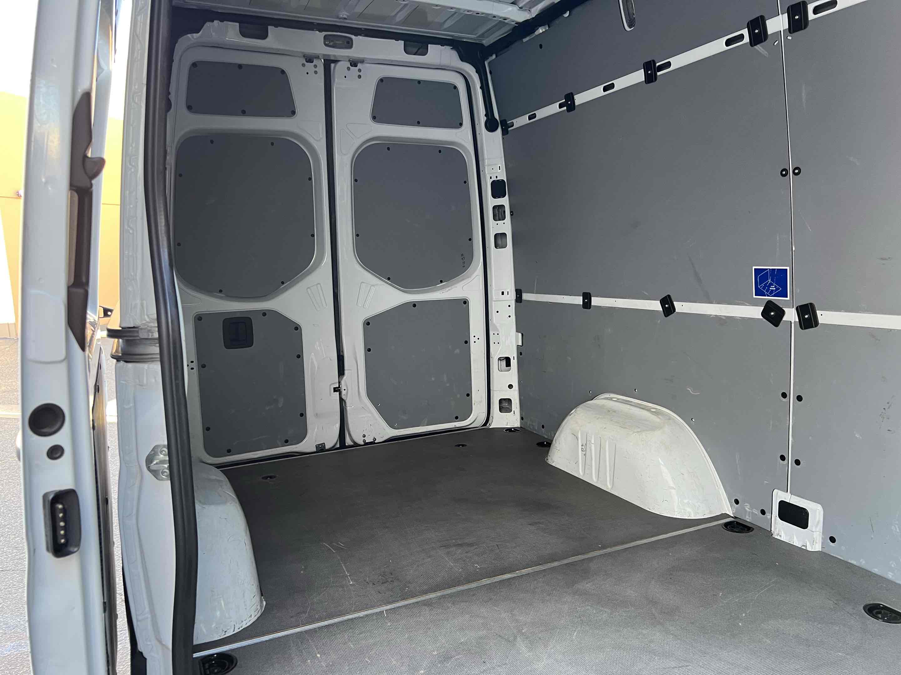 2022 Mercedes Benz Sprinter 1500 Standard Roof photo 44