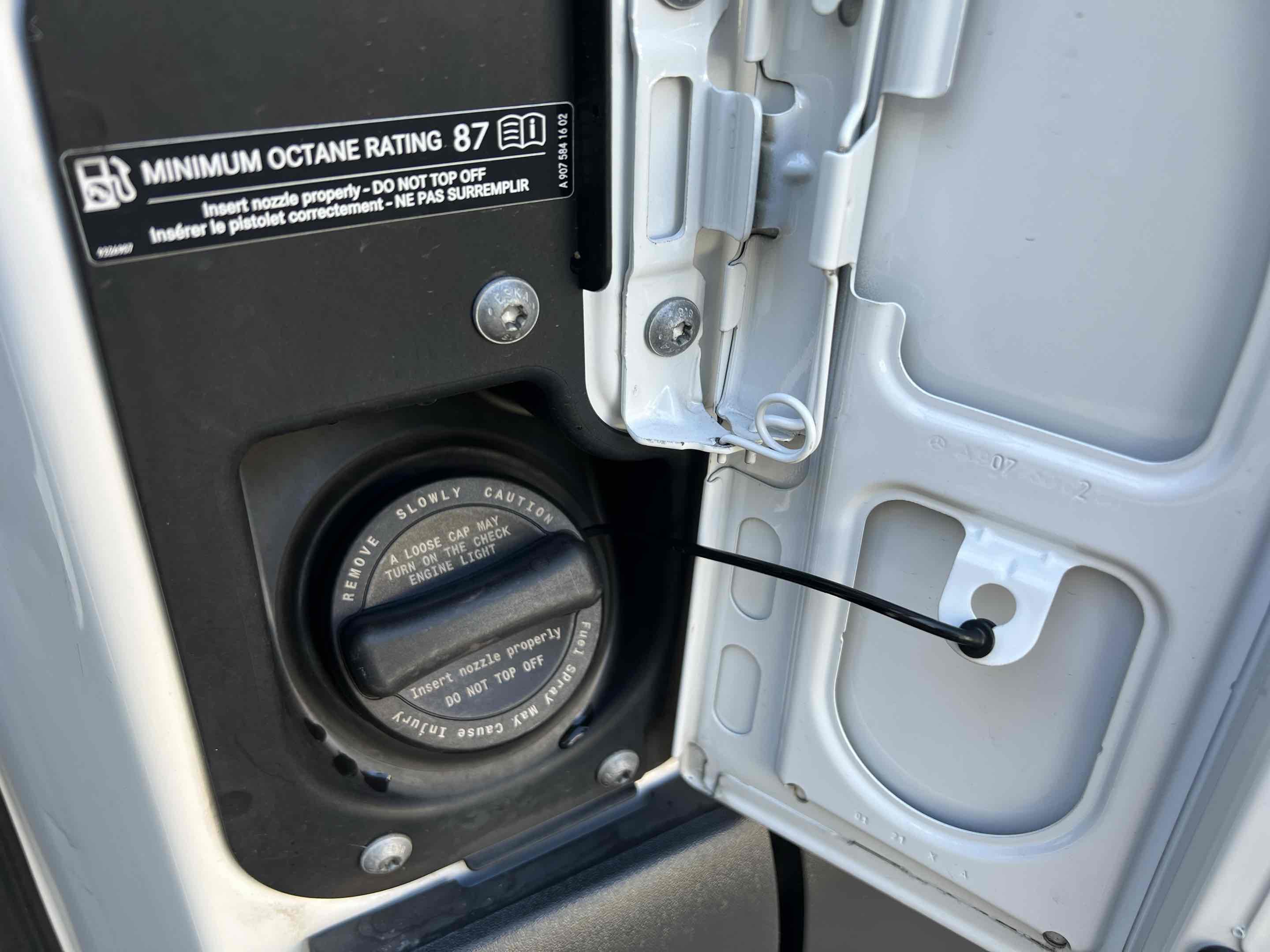 2022 Mercedes Benz Sprinter 1500 Standard Roof photo 43