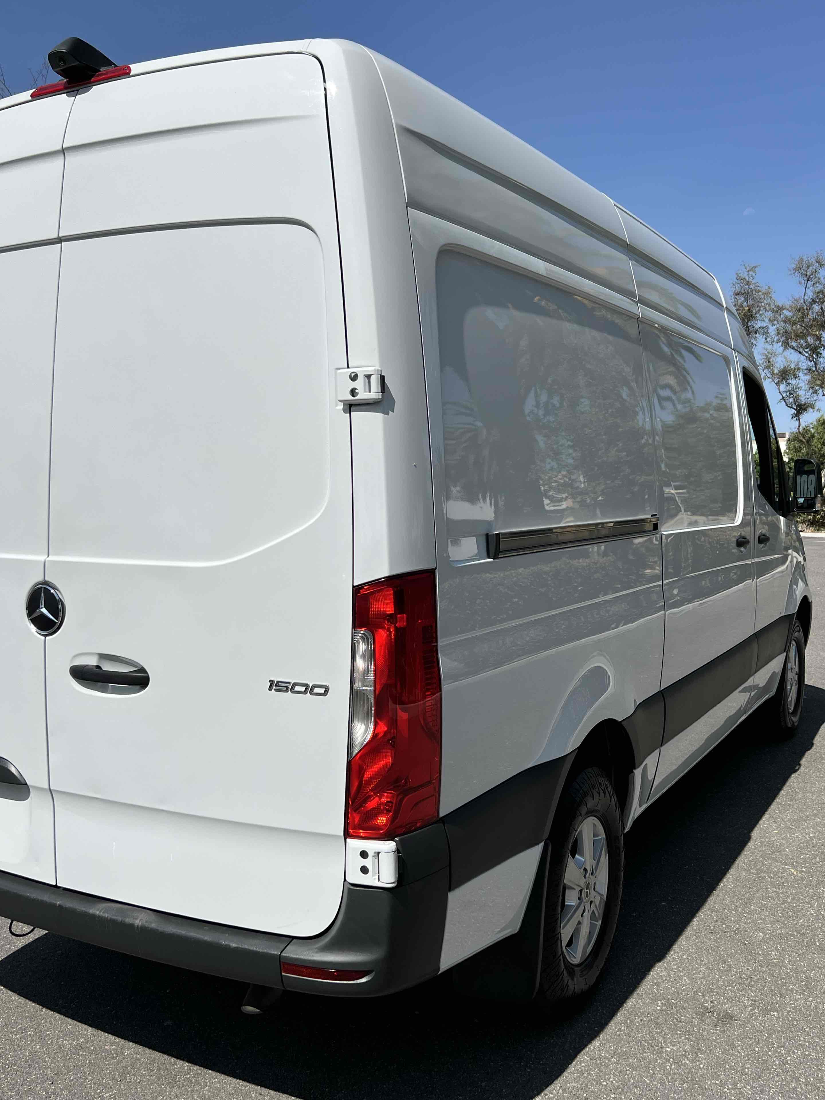 2022 Mercedes Benz Sprinter 1500 Standard Roof photo 42