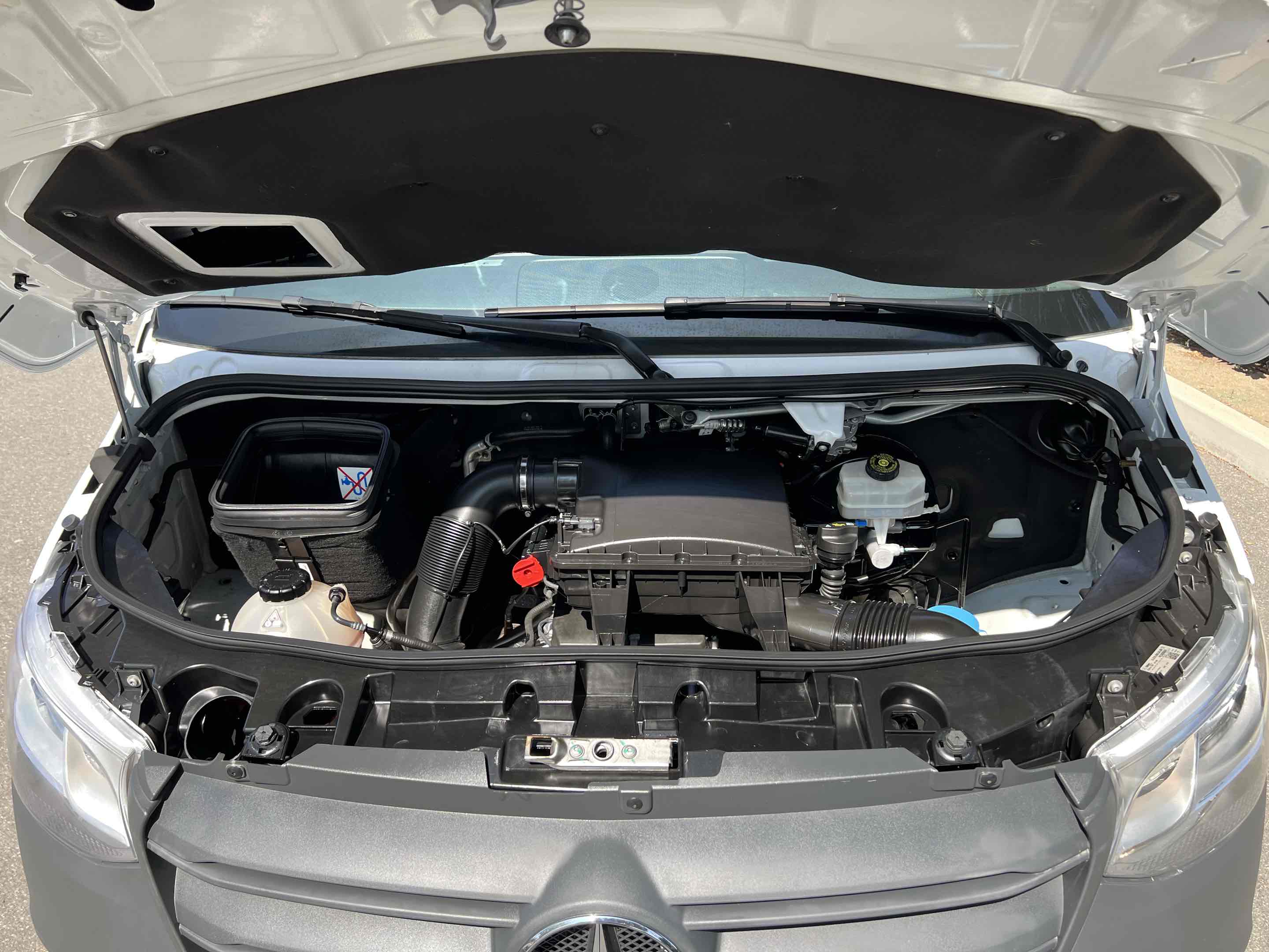 2022 Mercedes Benz Sprinter 1500 Standard Roof photo 19