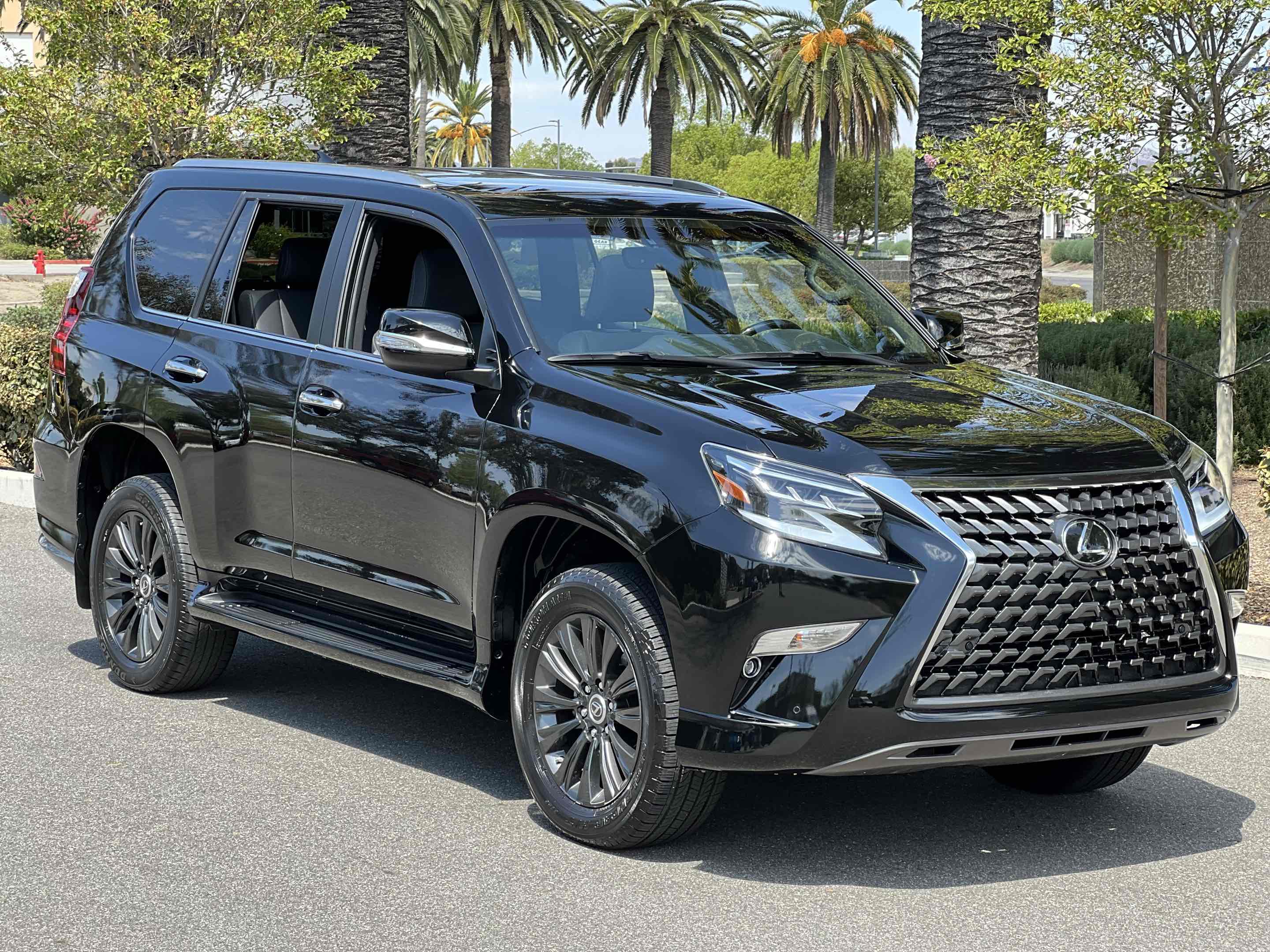 【LEXUS】レクサス　カモフラージュ　ラウンドバッグ　ブラック LEXUS COLLECTION 2024 SPRING／SUMMER