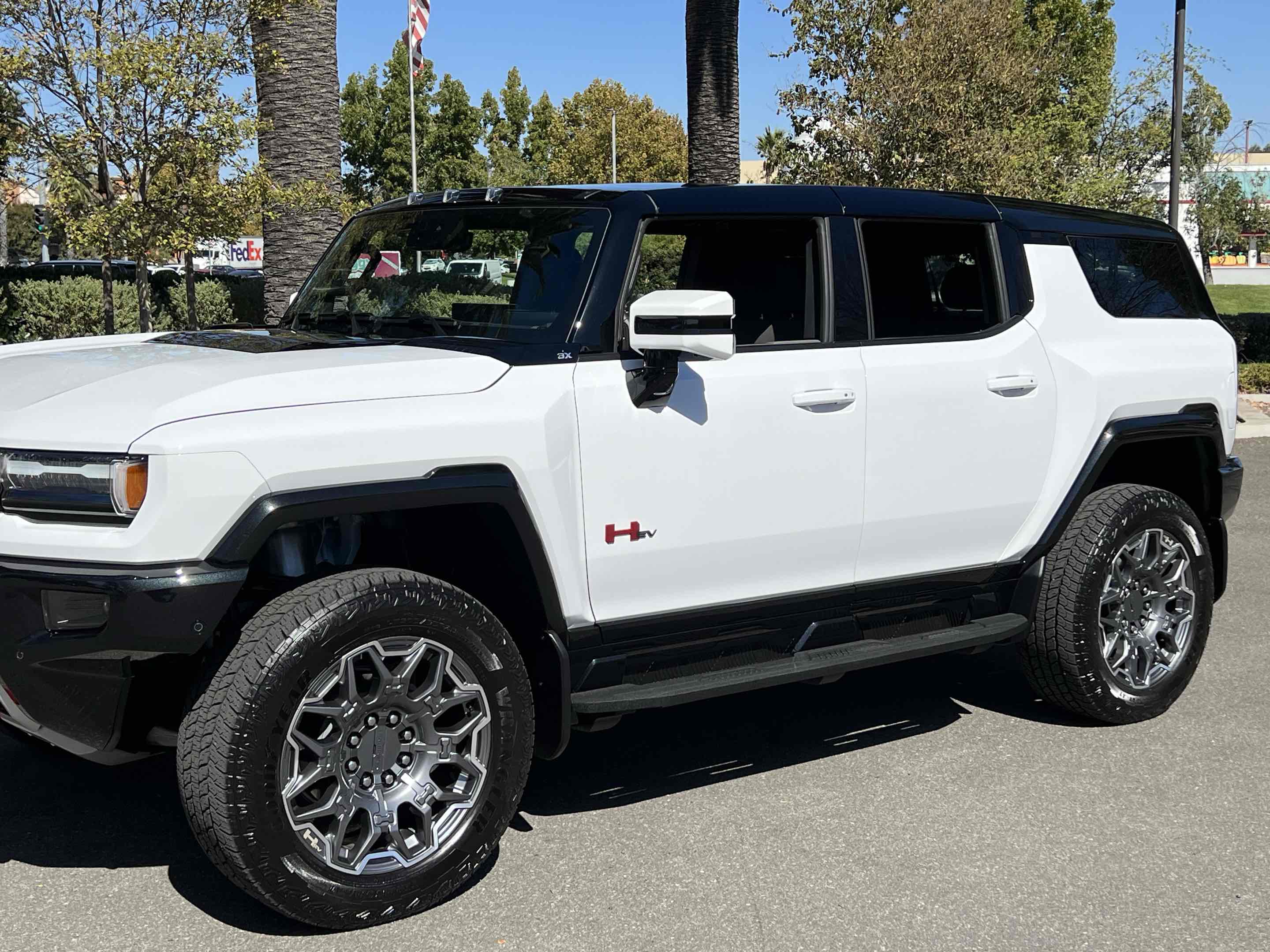 Sold 2025 GMC HUMMER EV SUV 3X - LPO, SPORT PACKAGE - INFINITY