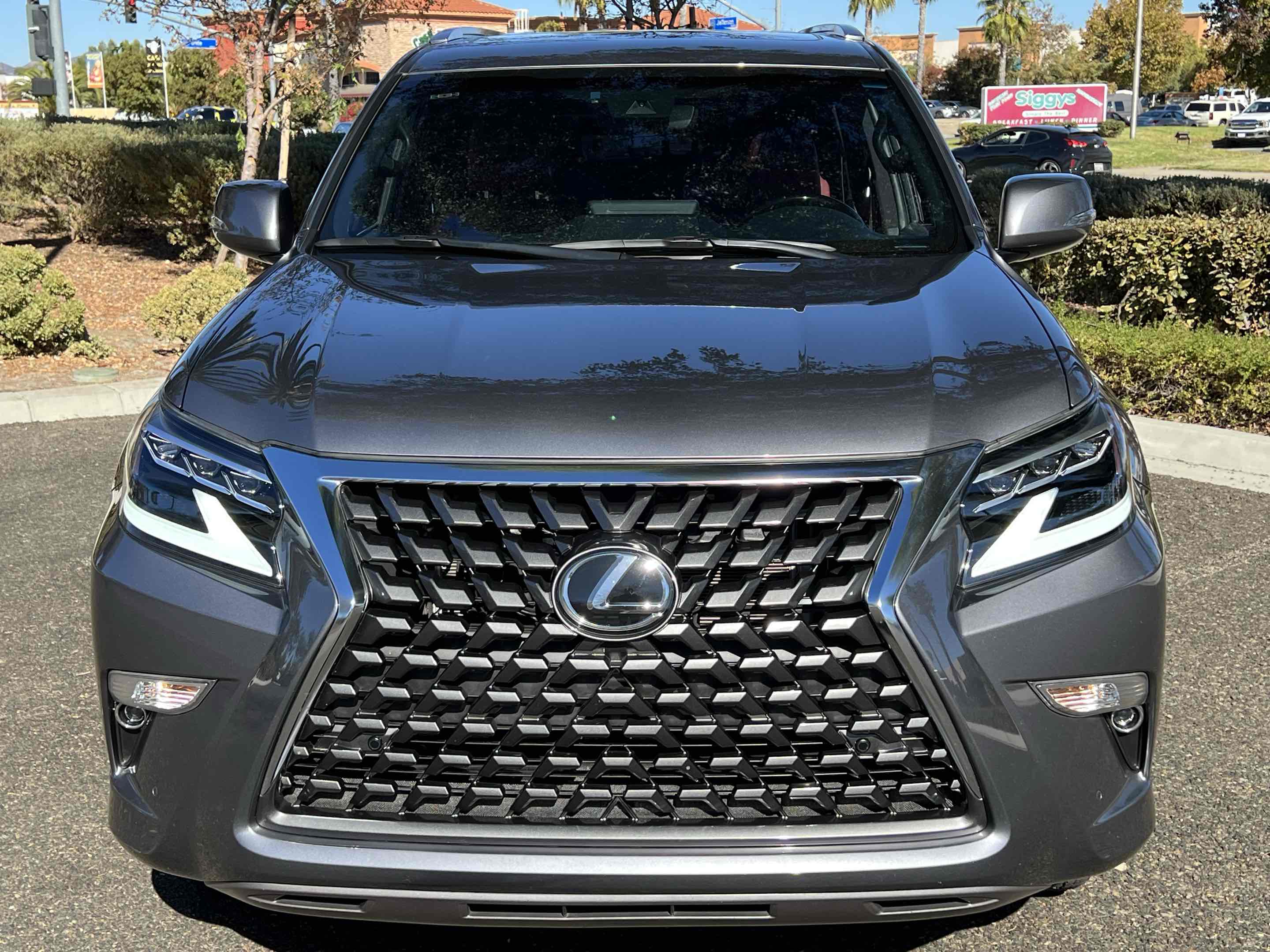 Sold 2023 Lexus GX 460 Premium 4WD - HEATED WOOD & LEATHER