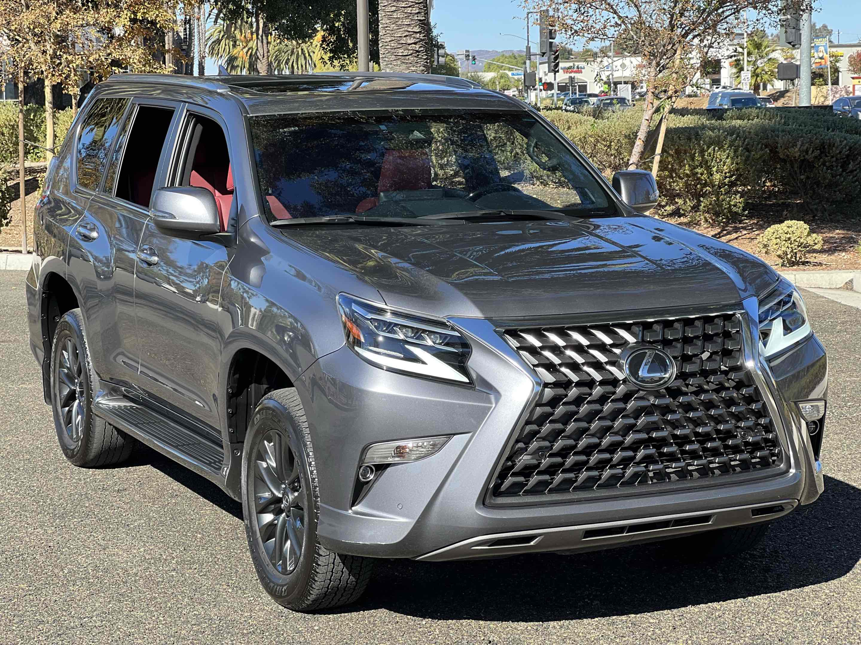 Sold 2023 Lexus GX 460 Premium 4WD - HEATED WOOD & LEATHER