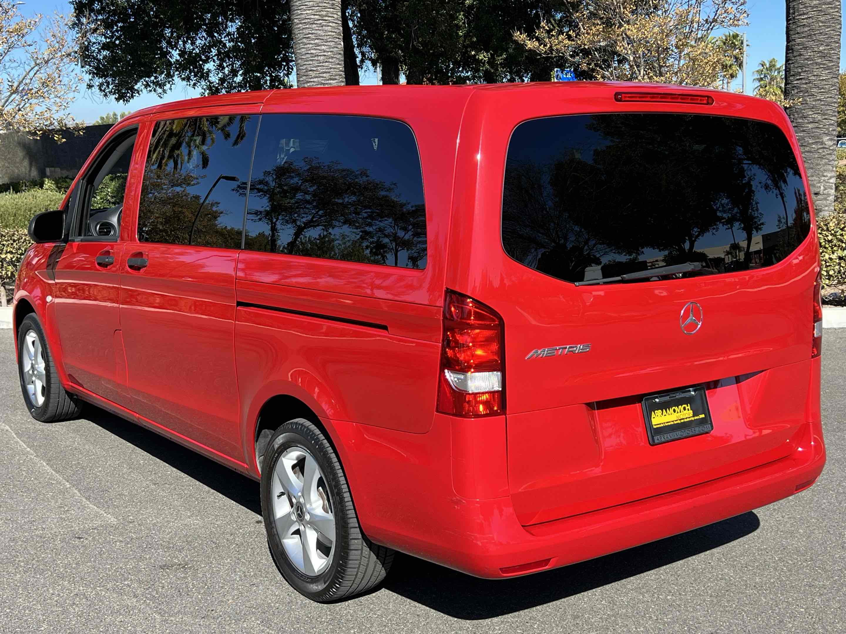 Sold 2019 Mercedes-Benz METRIS ELECTRICAL SLIDING DOOR PACKAGE