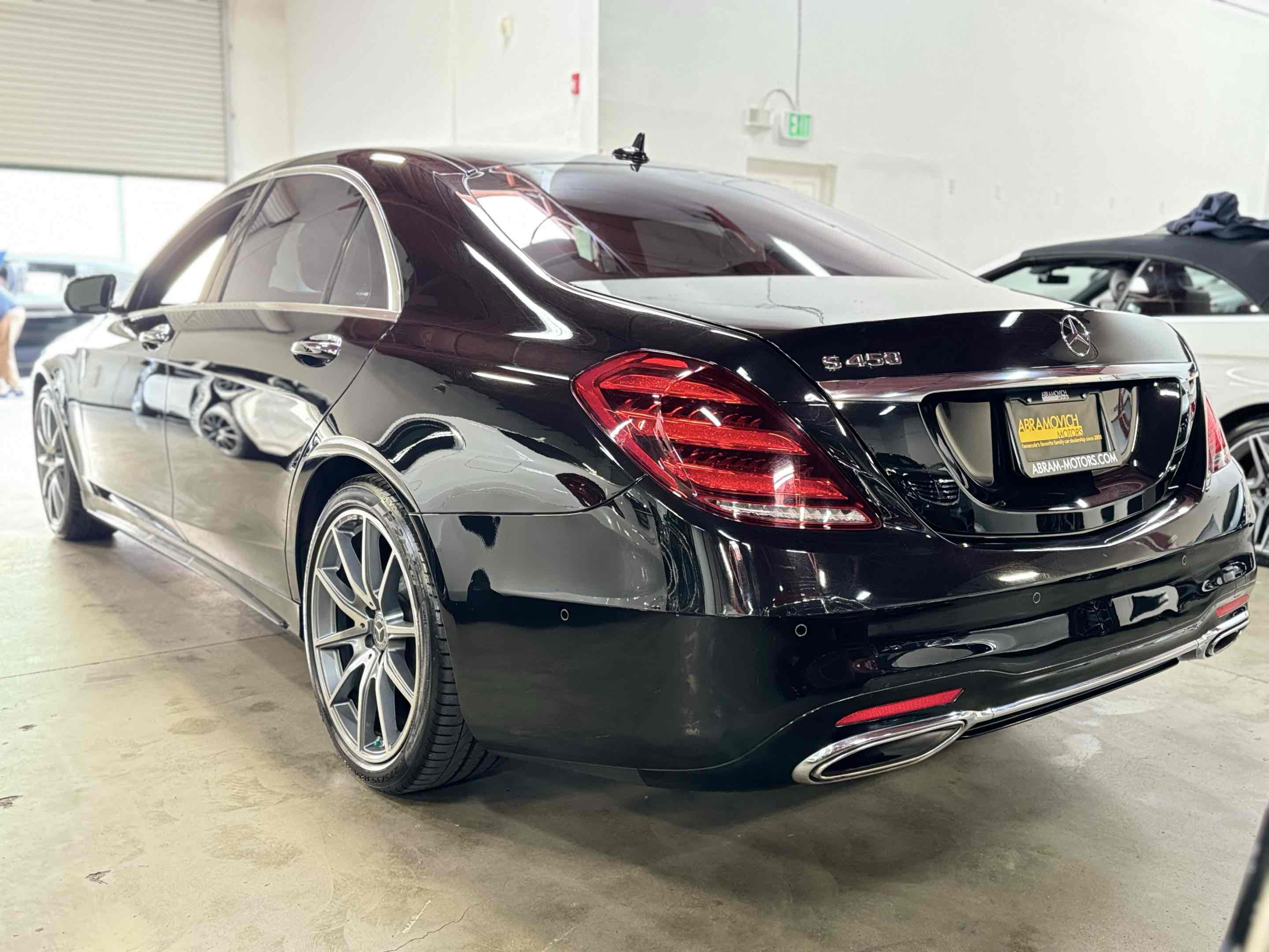 2019 Mercedes Benz S 450 AMG photo 4