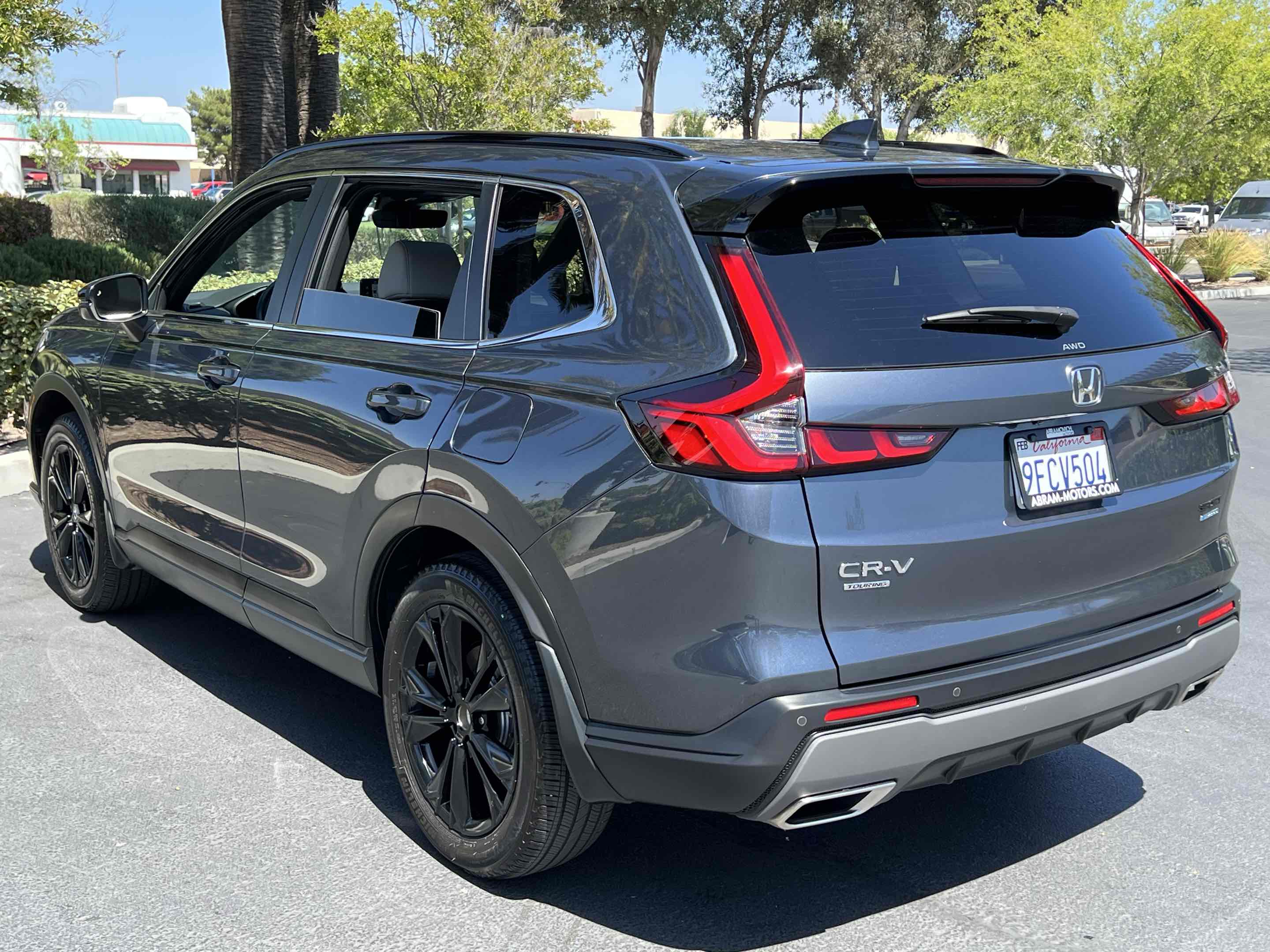 2023 Honda CR-V Sport Touring photo 2