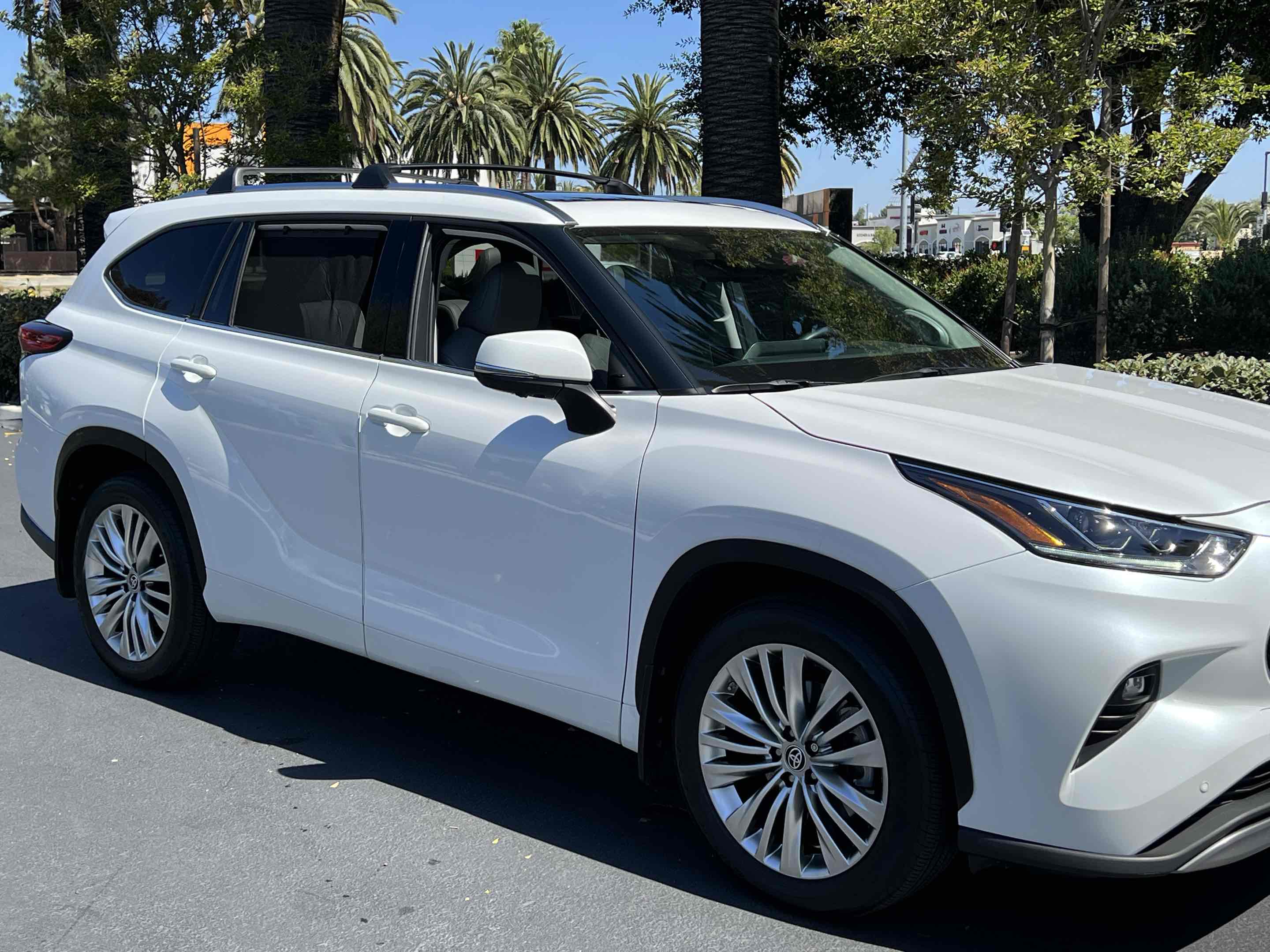 2023 Toyota Highlander Platinum - Photo 47