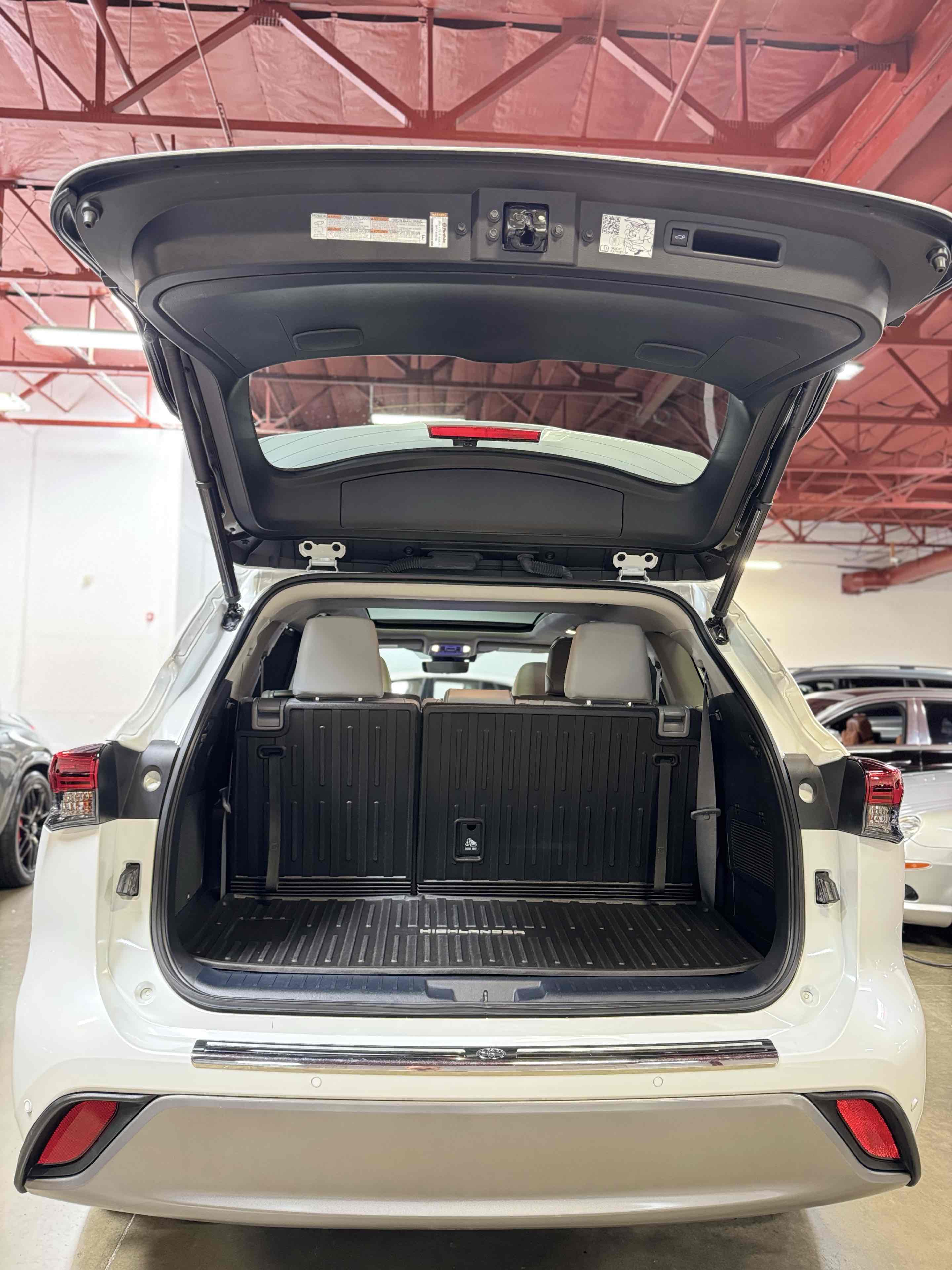 2023 Toyota Highlander Platinum - Photo 74