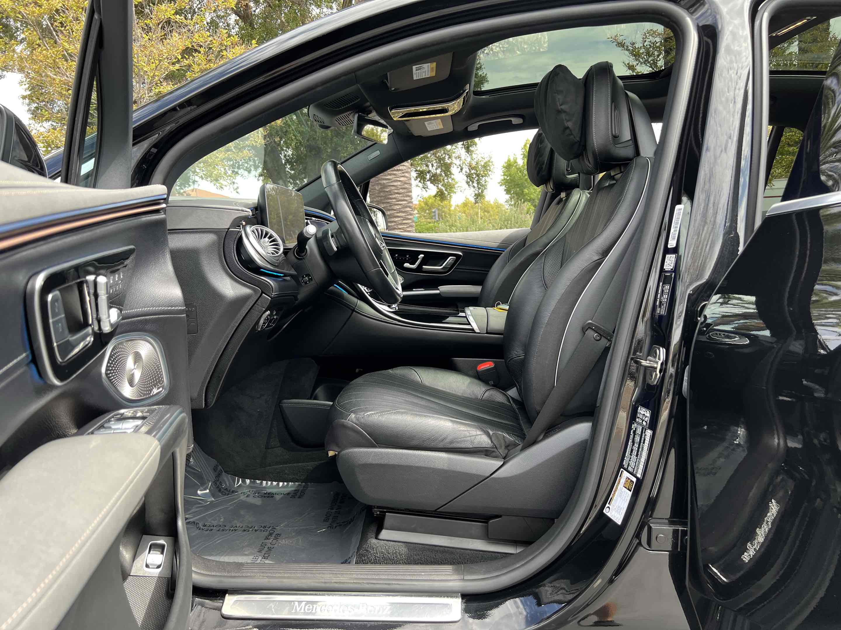 2023 Mercedes Benz EQS SUV 450 photo 4
