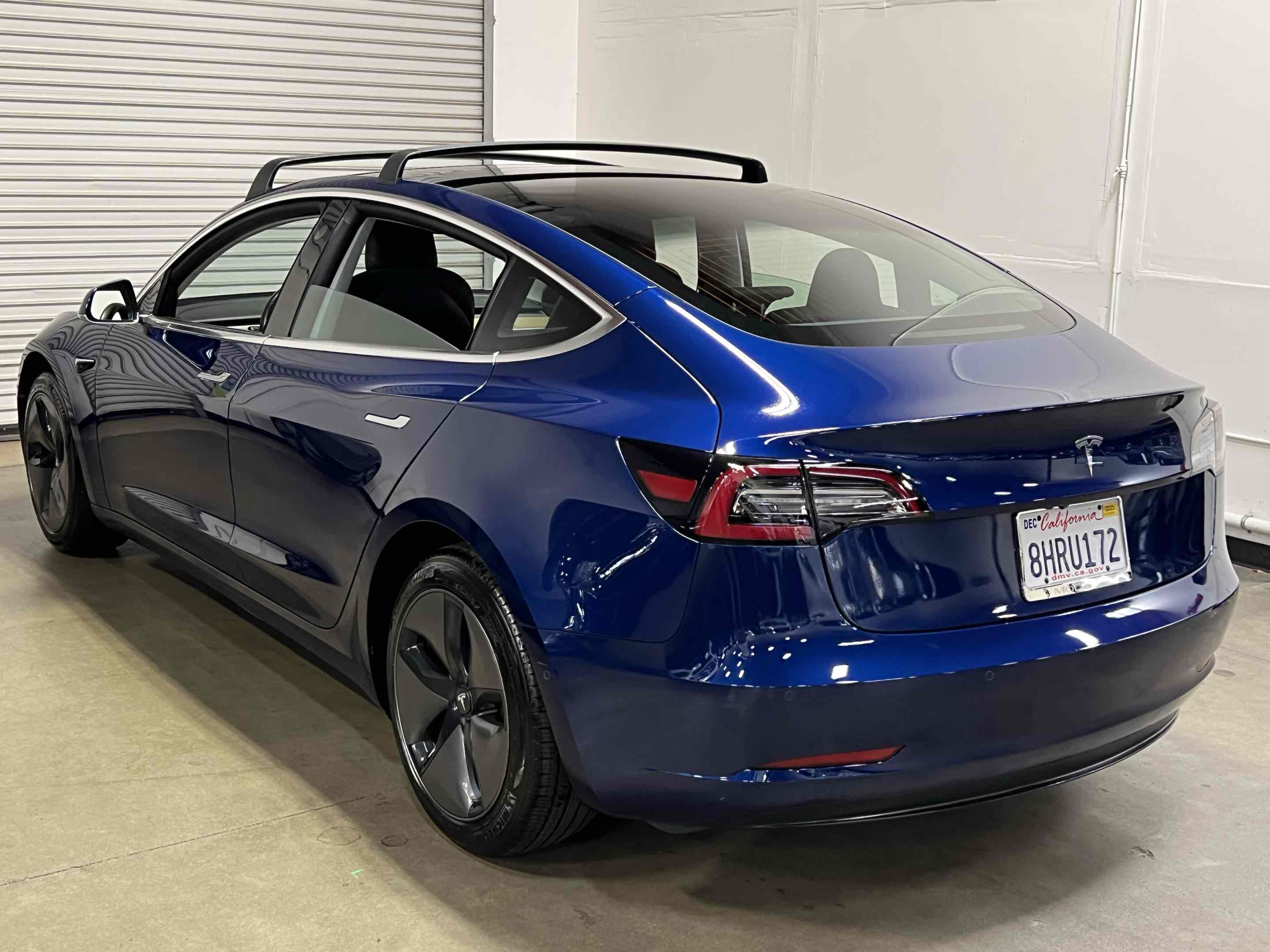 2018 Tesla Model 3 Mid Range photo 4