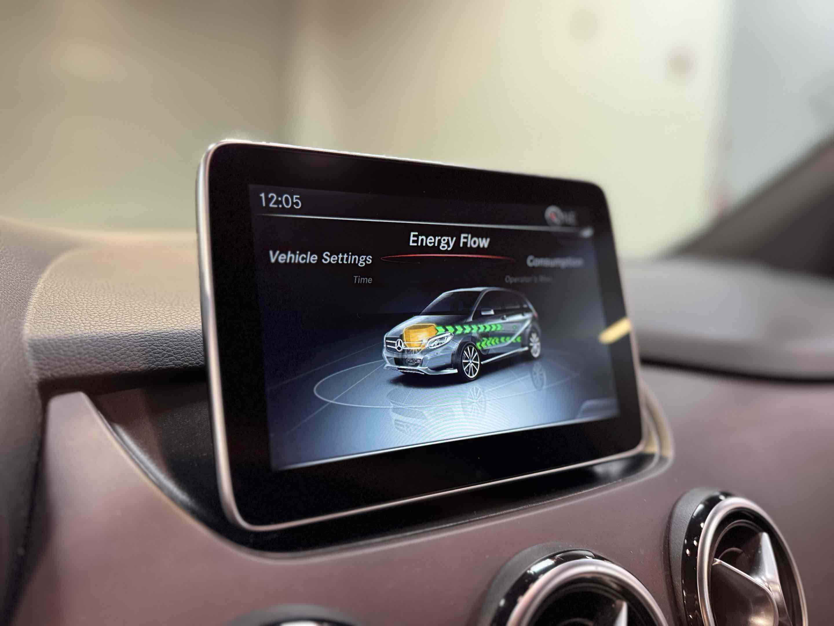 2016 Mercedes Benz B photo 8