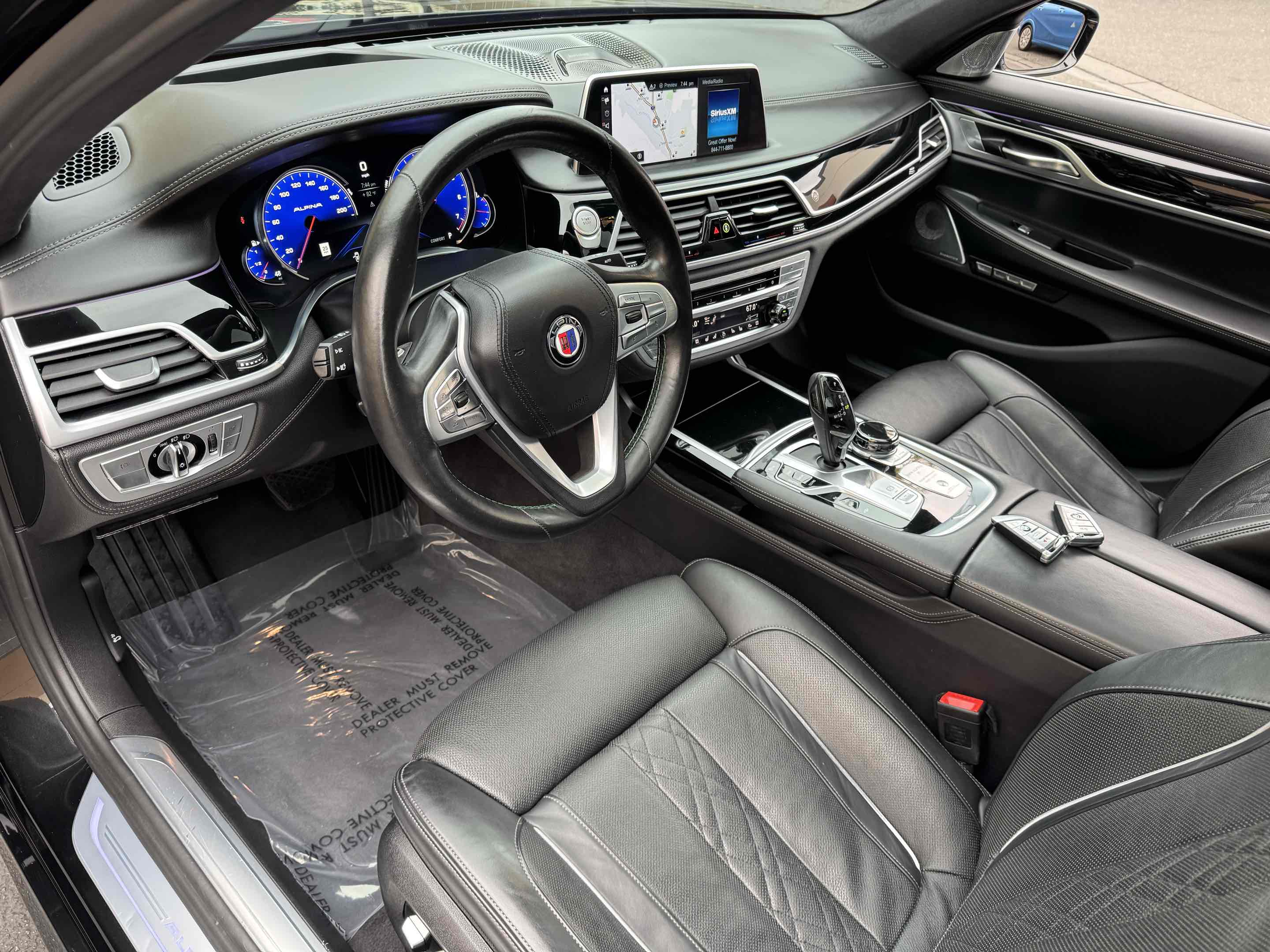 2018 Bmw B7 xDrive Sedan photo 3