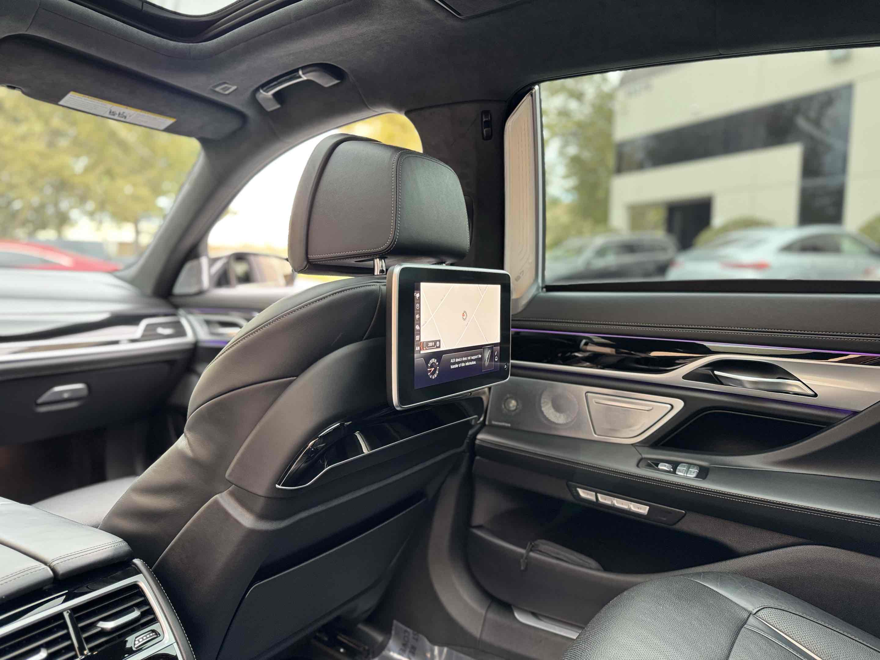 2018 Bmw B7 xDrive Sedan photo 38