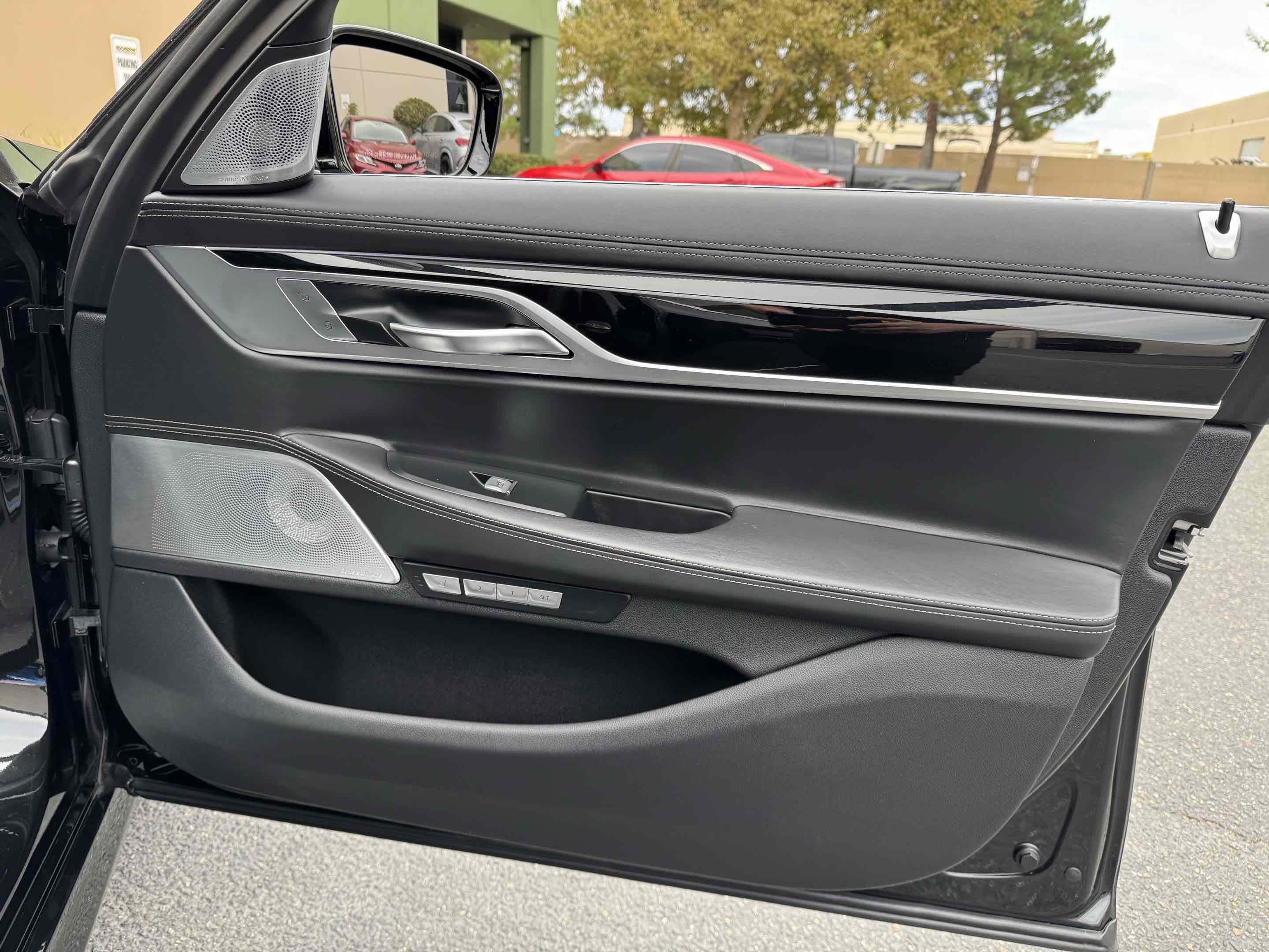 2018 Bmw B7 xDrive Sedan photo 65