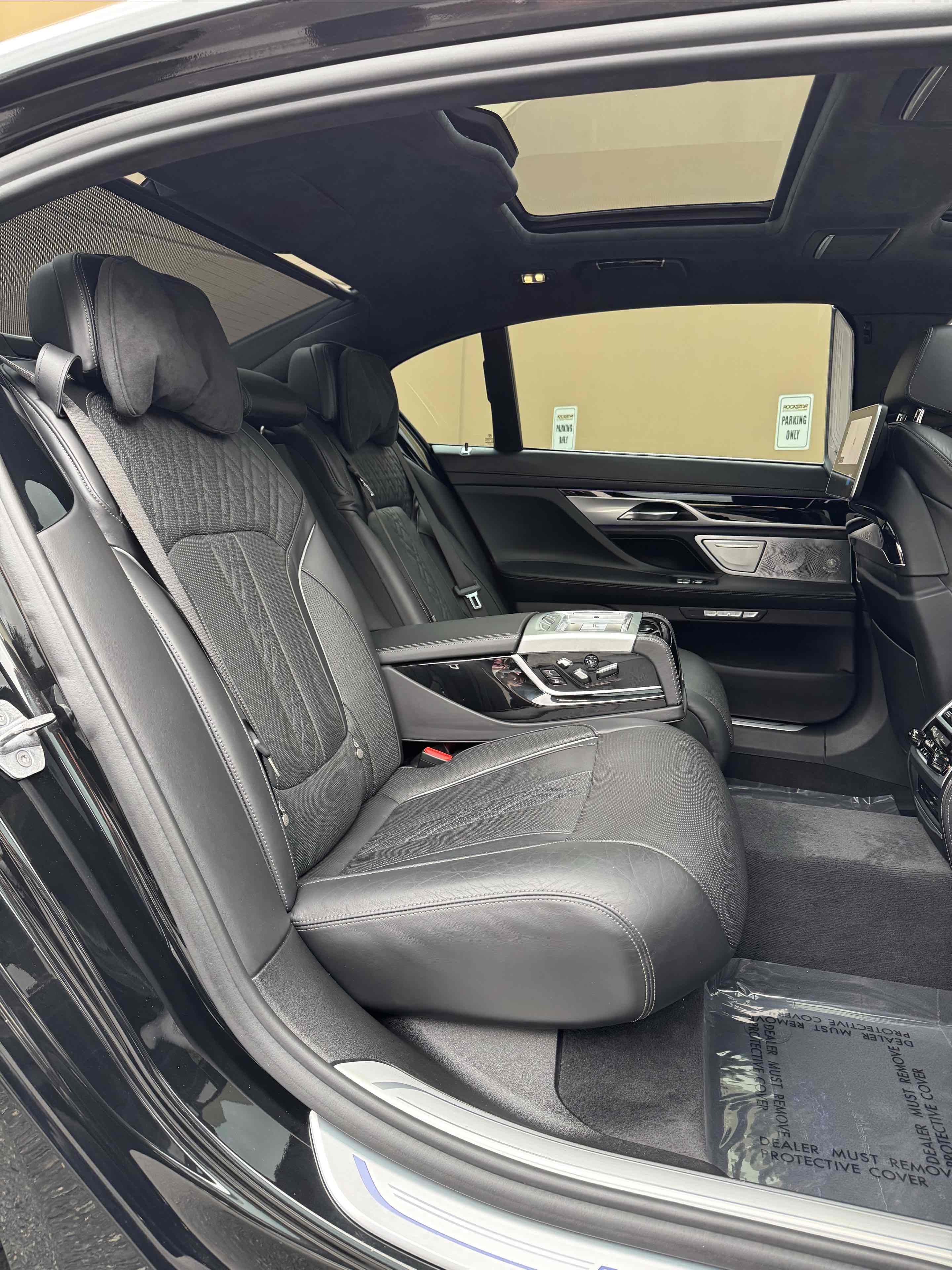 2018 Bmw B7 xDrive Sedan photo 34