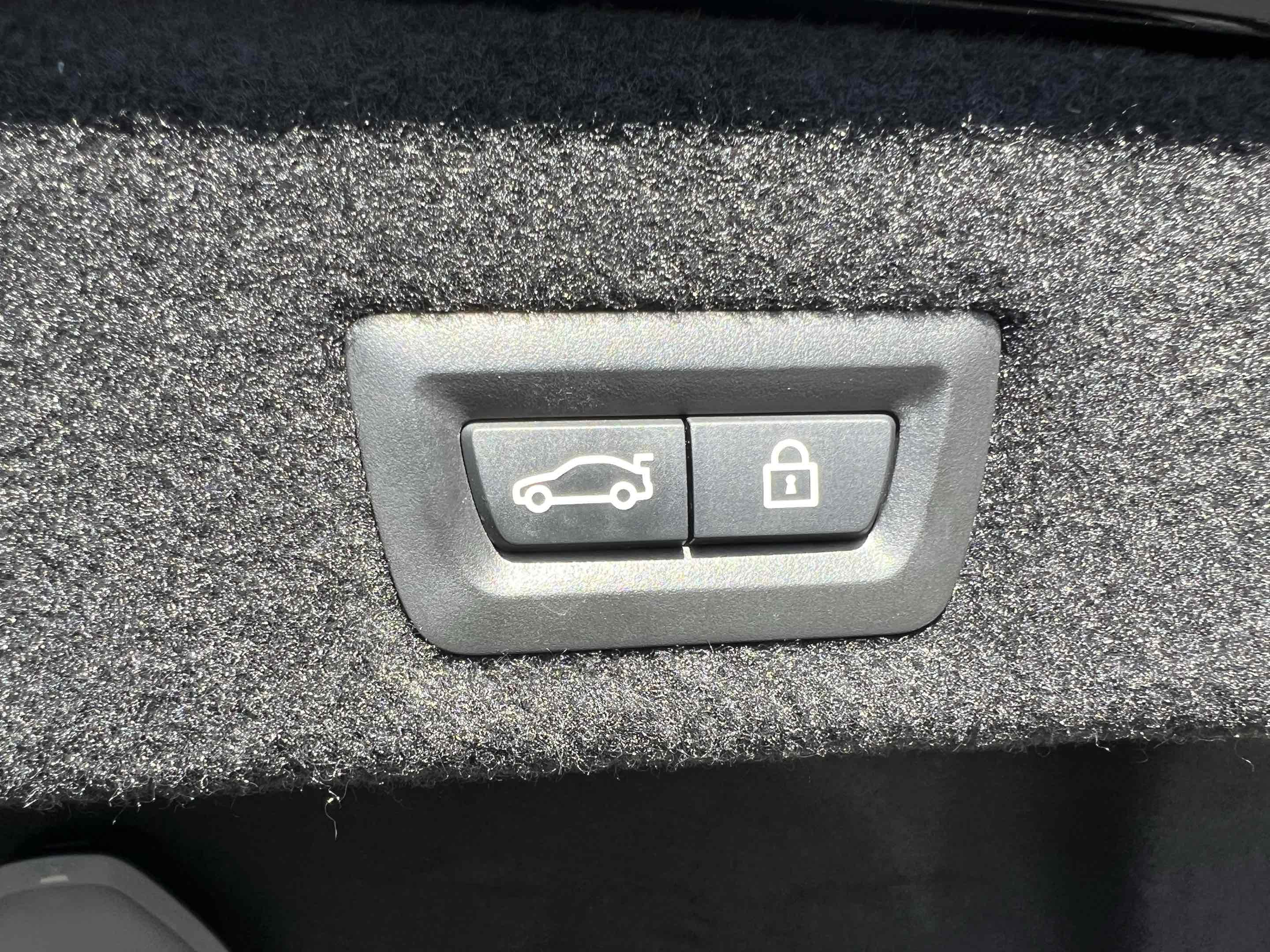 2018 Bmw B7 xDrive Sedan photo 12
