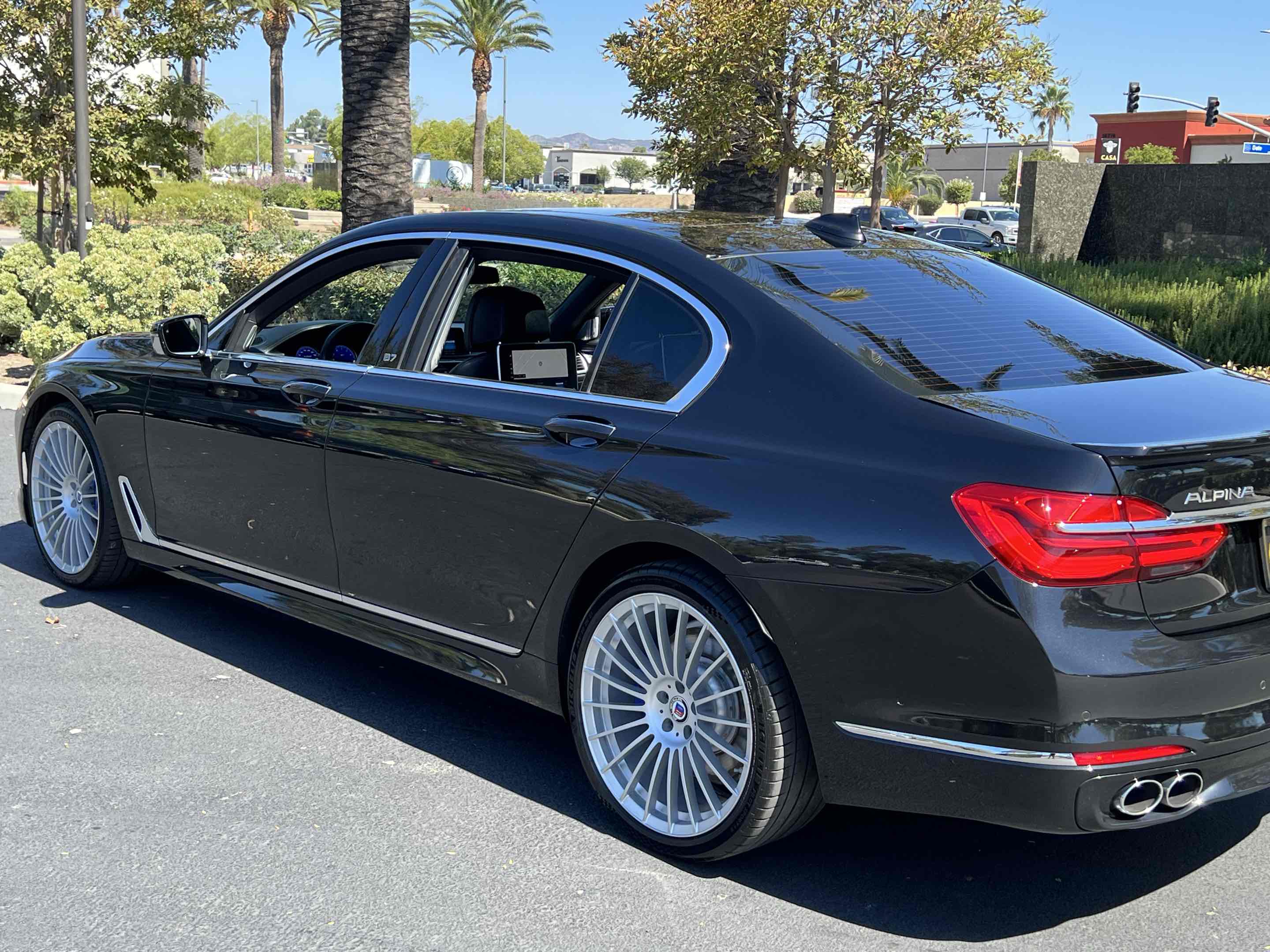 2018 Bmw B7 xDrive Sedan photo 52