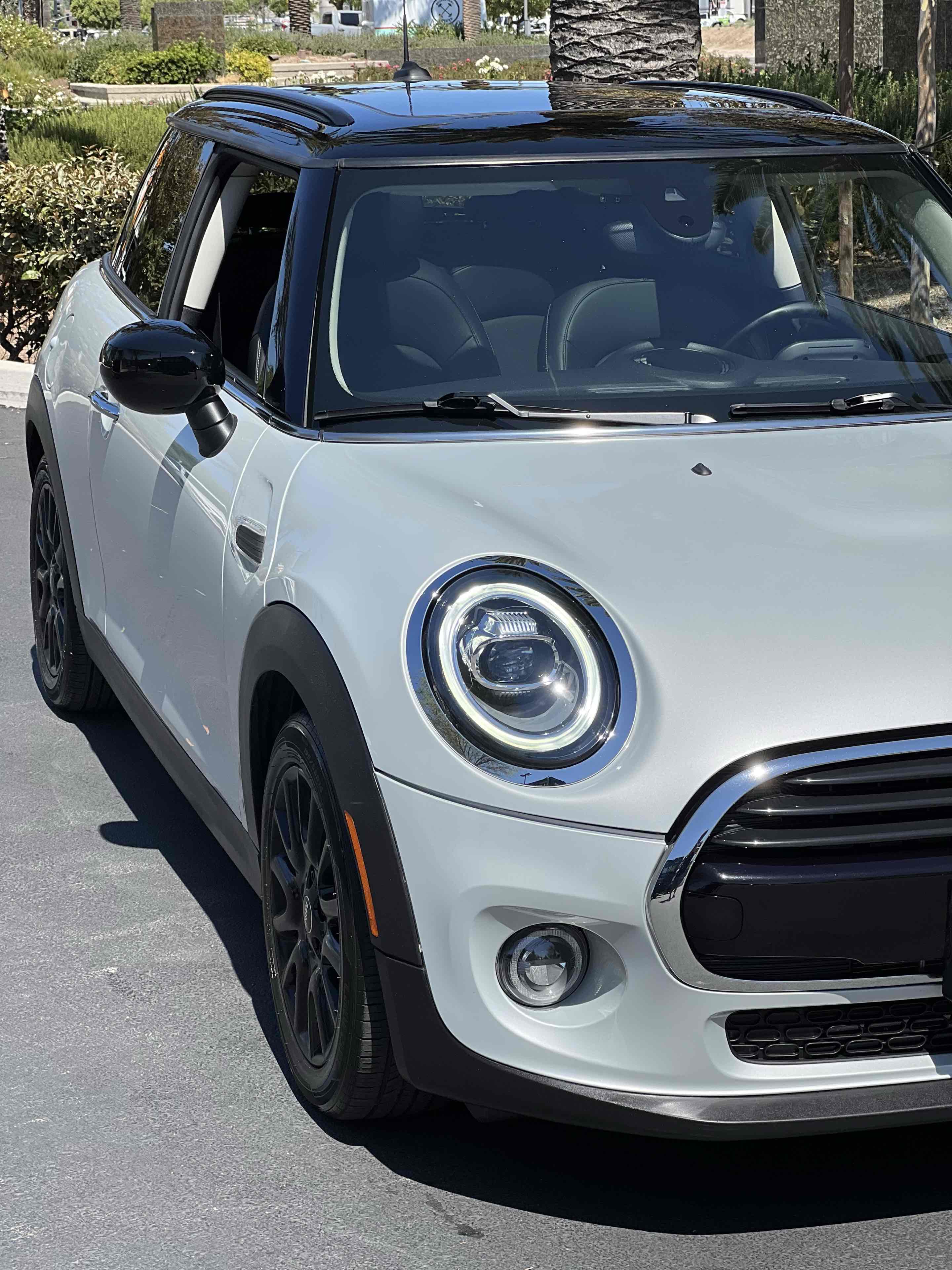 2021 Mini Cooper 2 Door Hardtop Signature photo 29