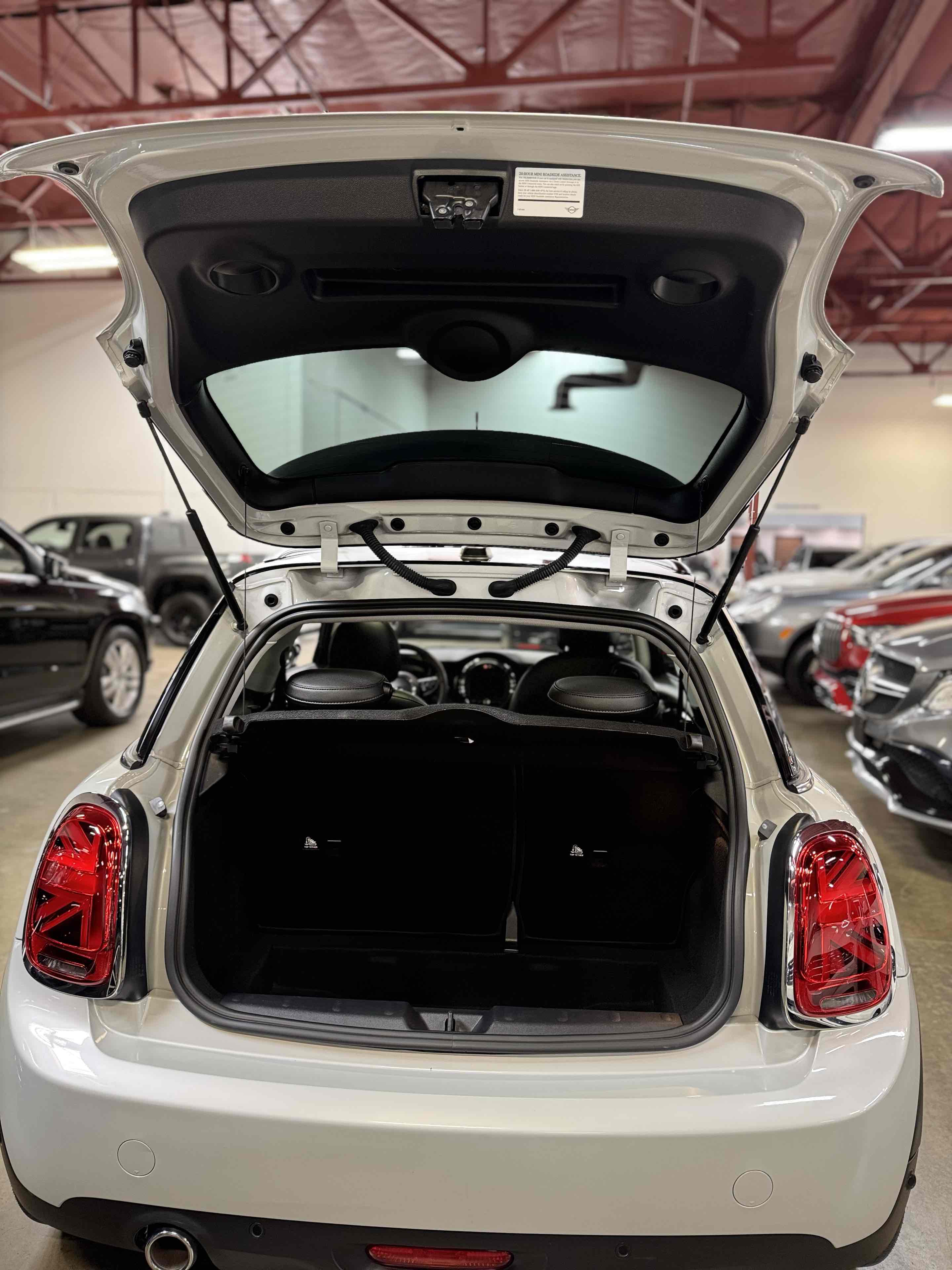 2021 Mini Cooper 2 Door Hardtop Signature photo 54