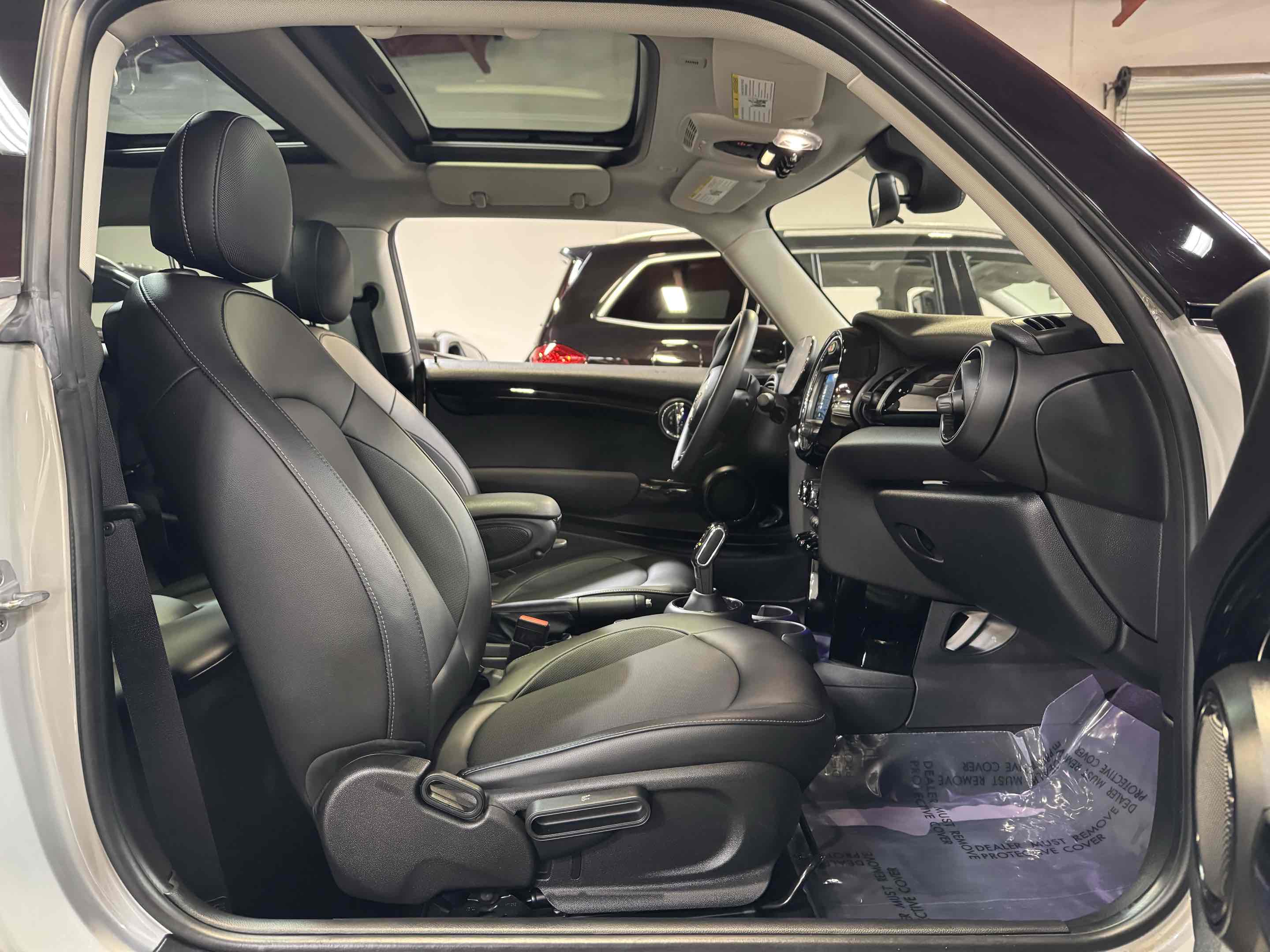 2021 Mini Cooper 2 Door Hardtop Signature photo 64