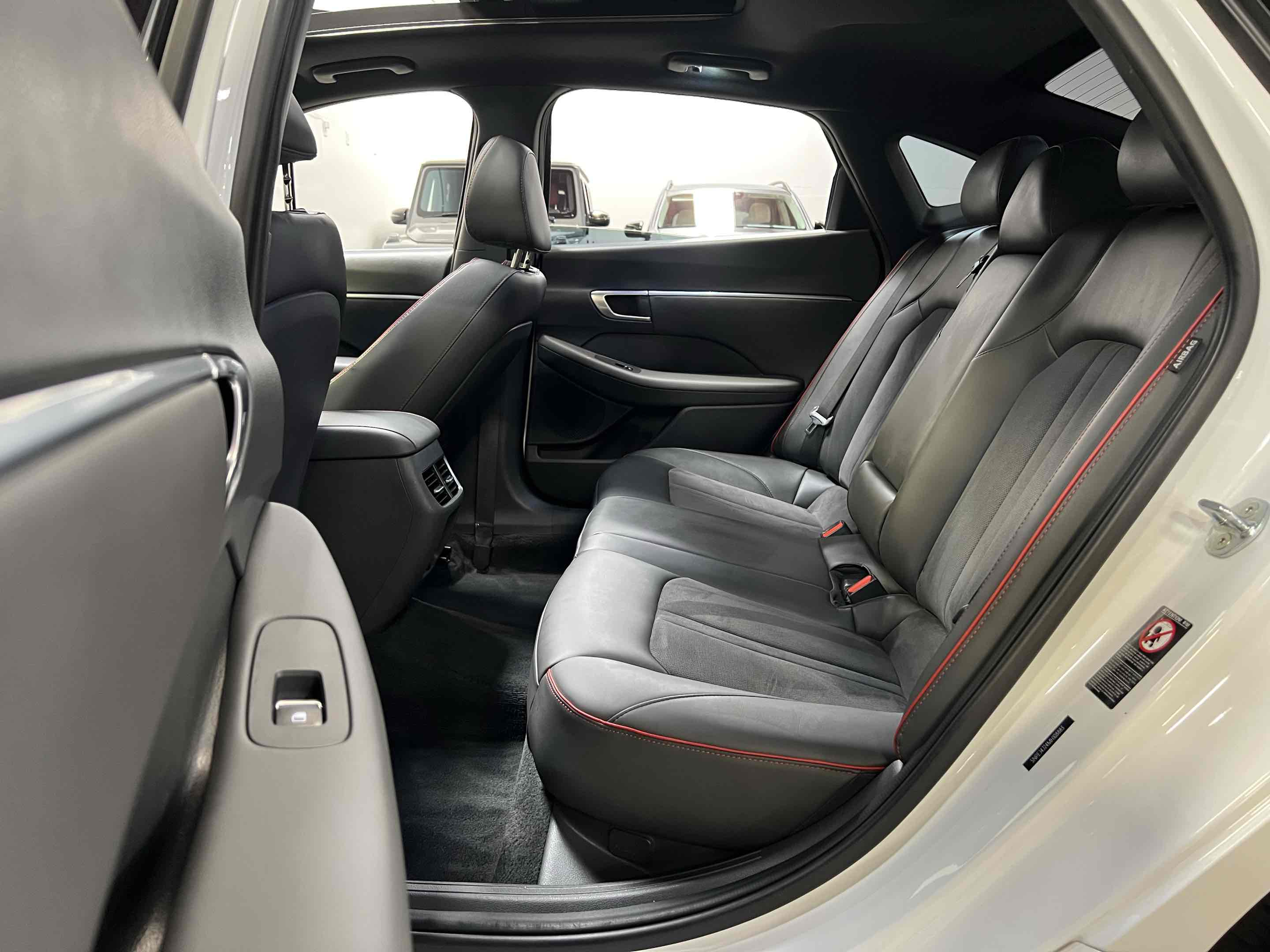 2021 Hyundai Sonata SEL Plus photo 5