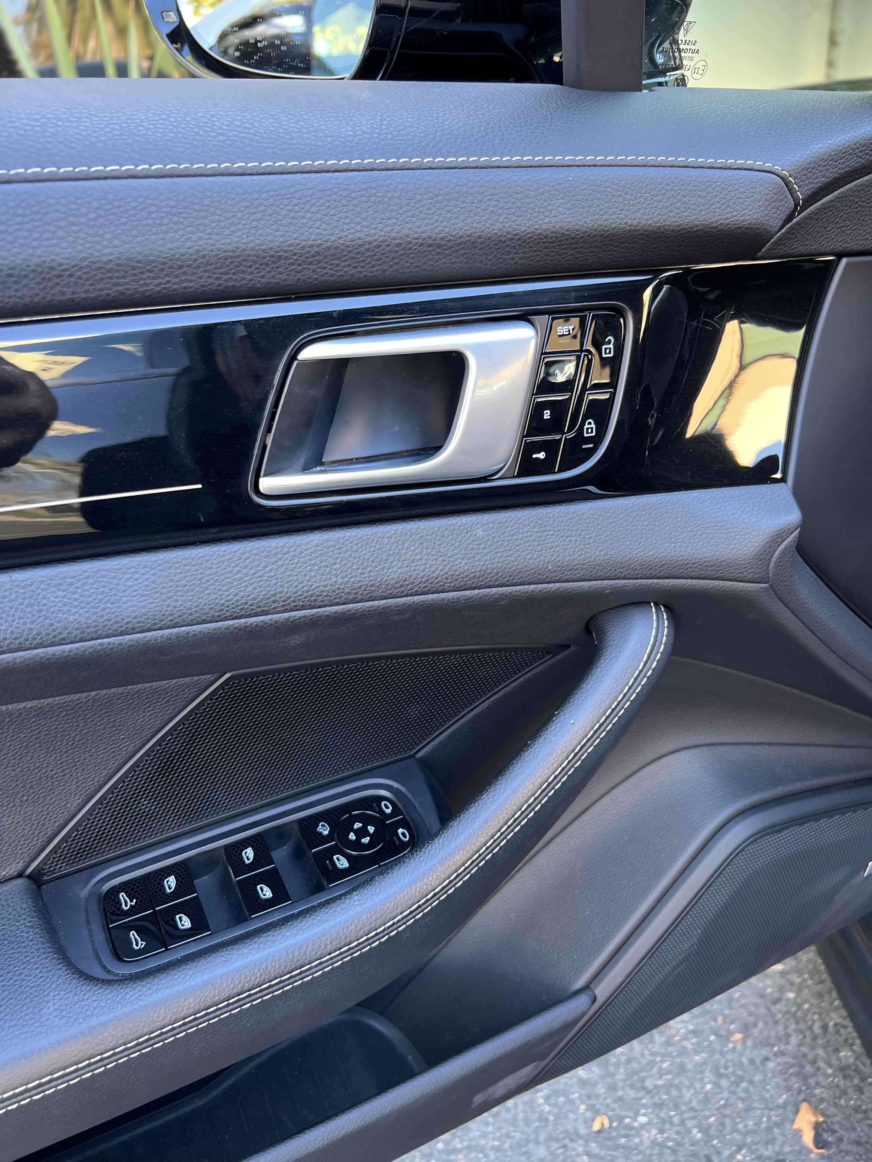 2020 Porsche Panamera 4 photo 11