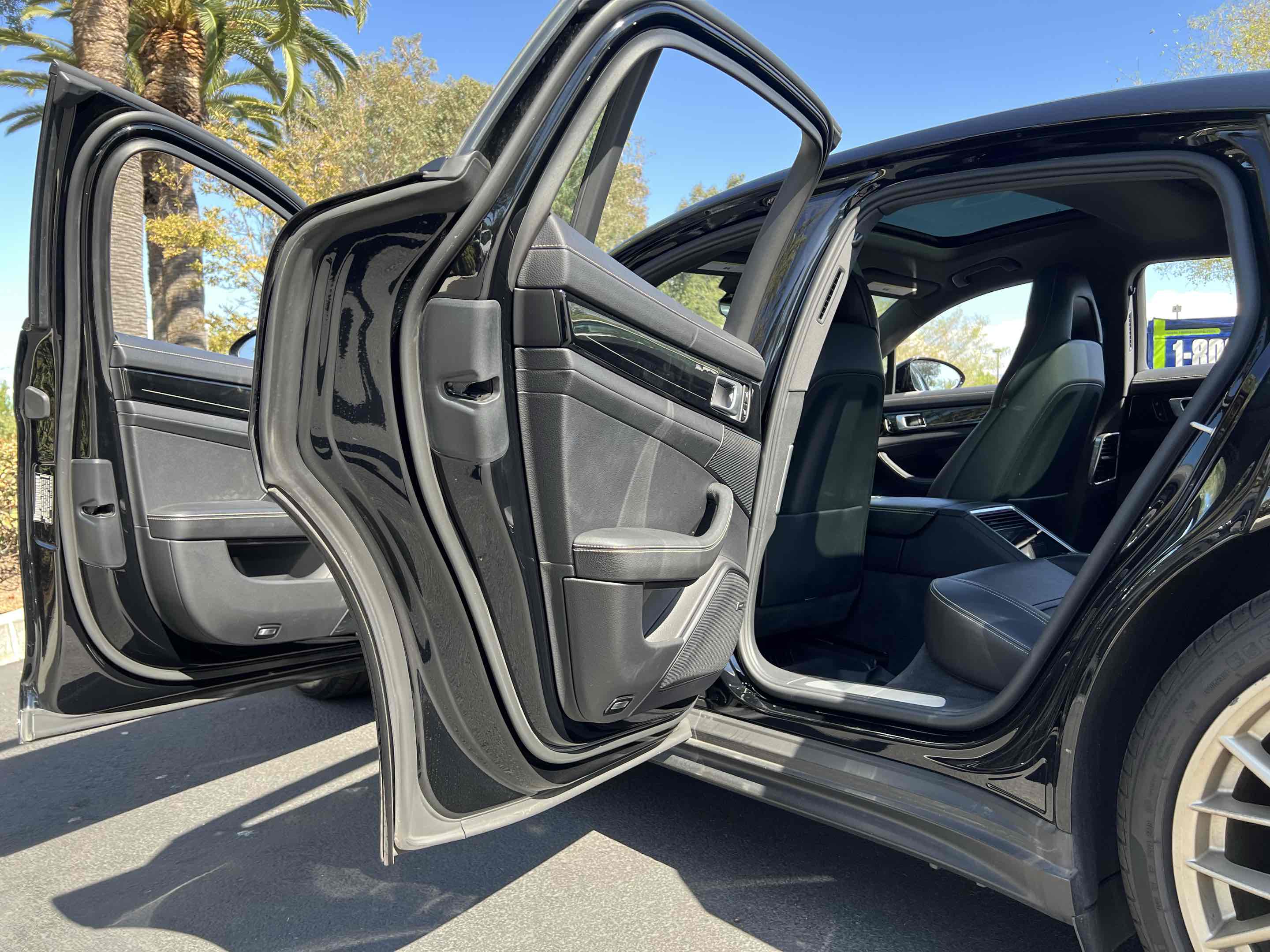2020 Porsche Panamera 4 photo 18