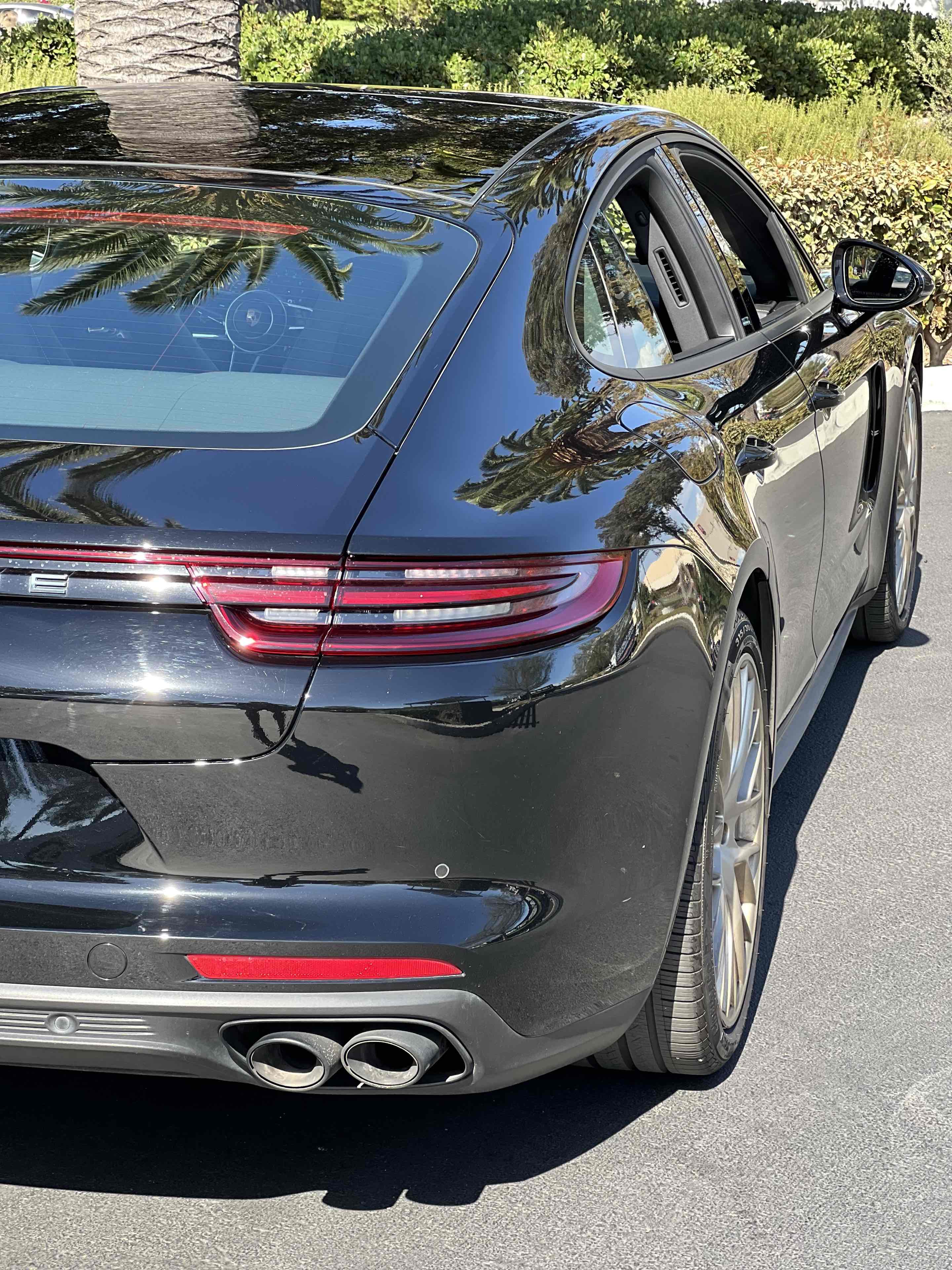 2020 Porsche Panamera 4 photo 20