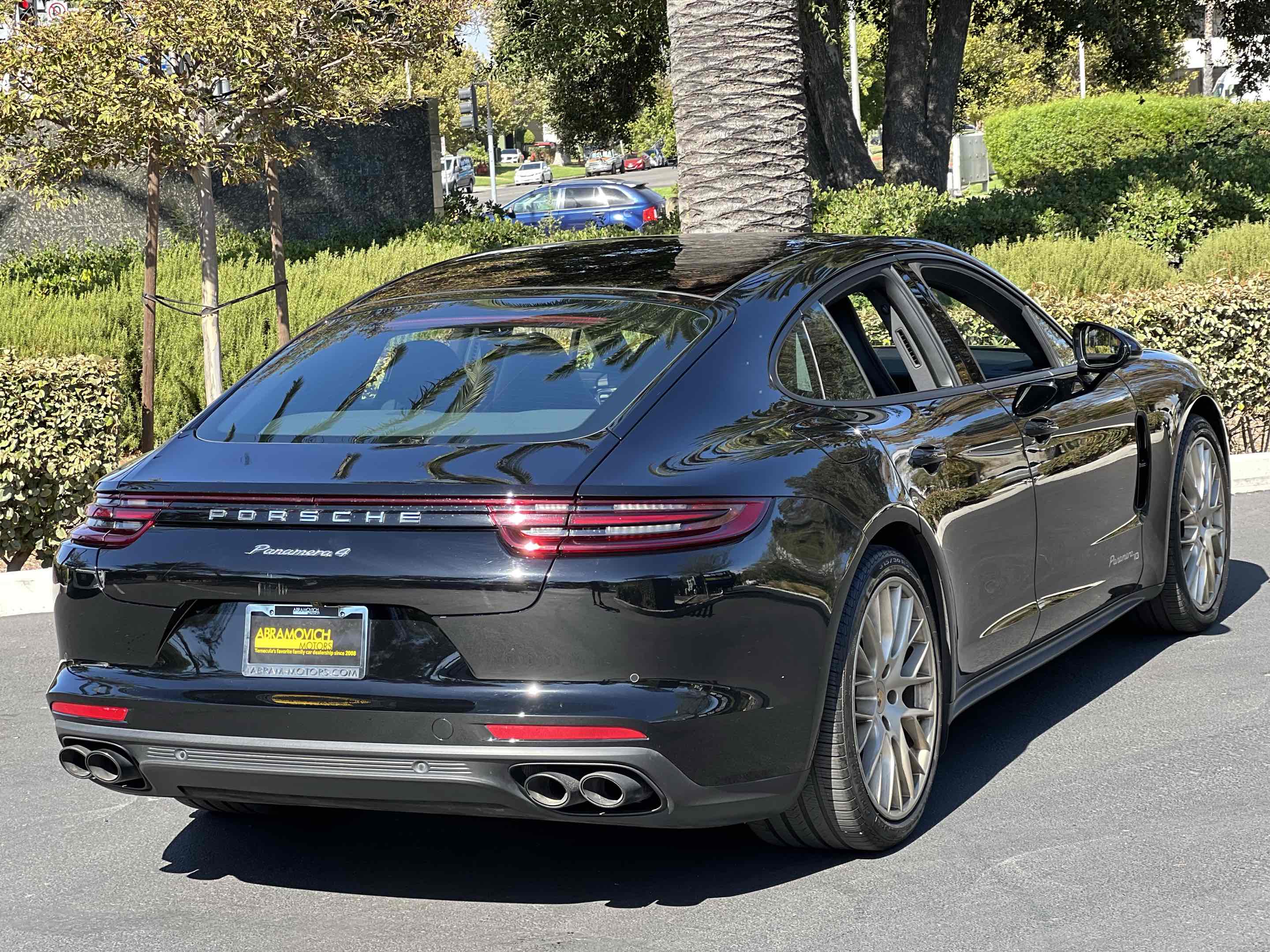 2020 Porsche Panamera 4 photo 21