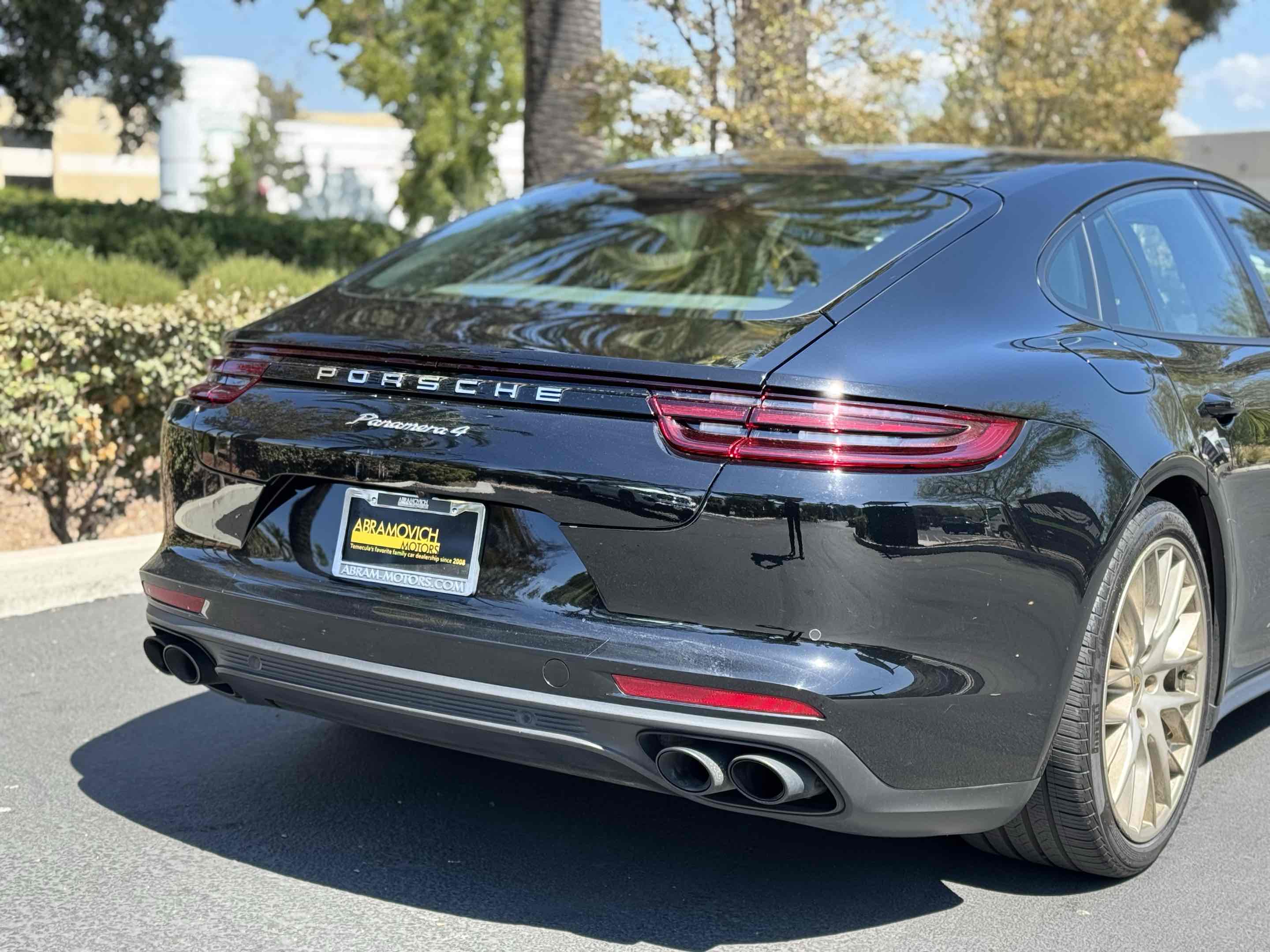 2020 Porsche Panamera 4 photo 6