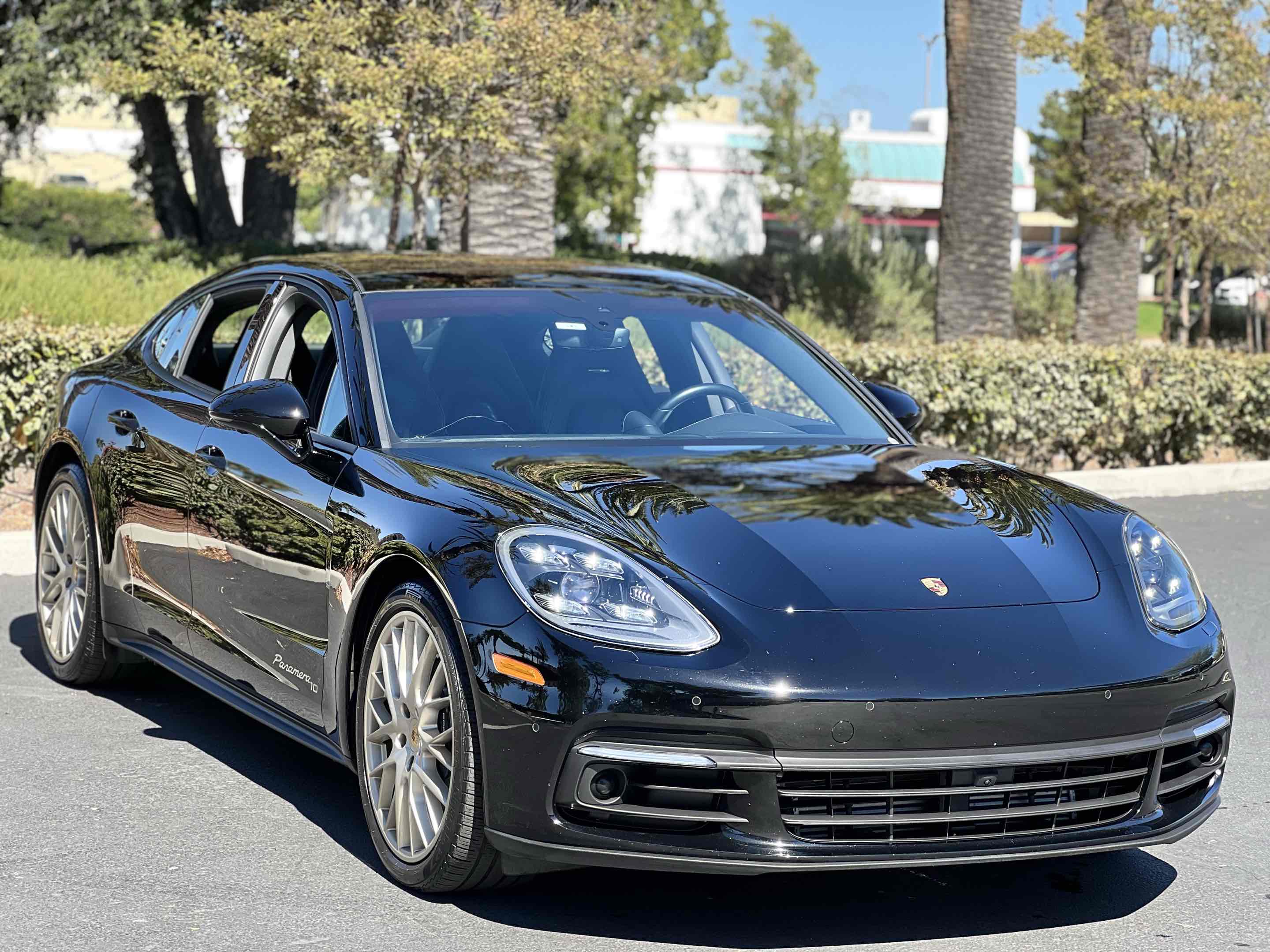 2020 Porsche Panamera 4 photo 30
