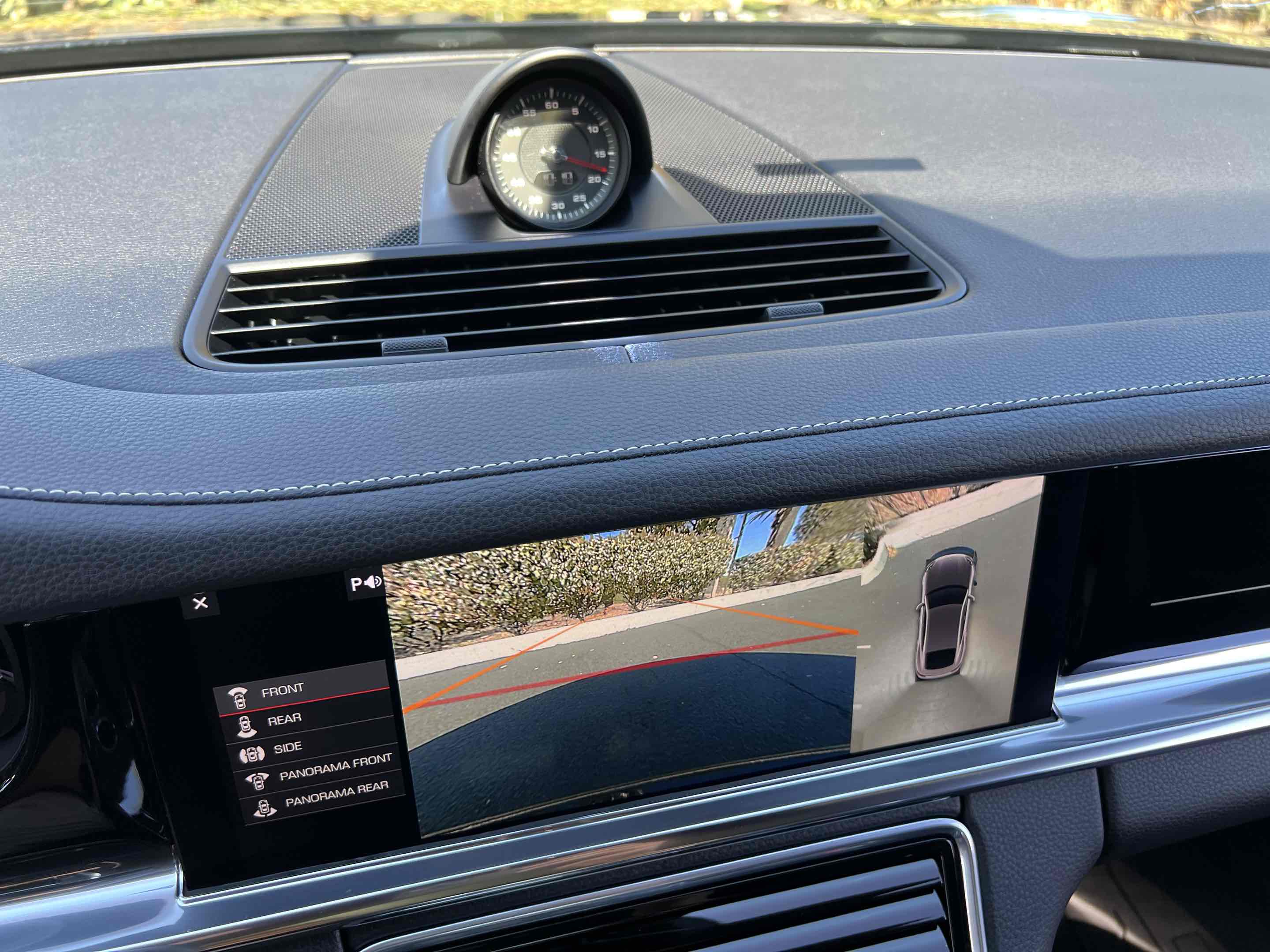 2020 Porsche Panamera 4 photo 31