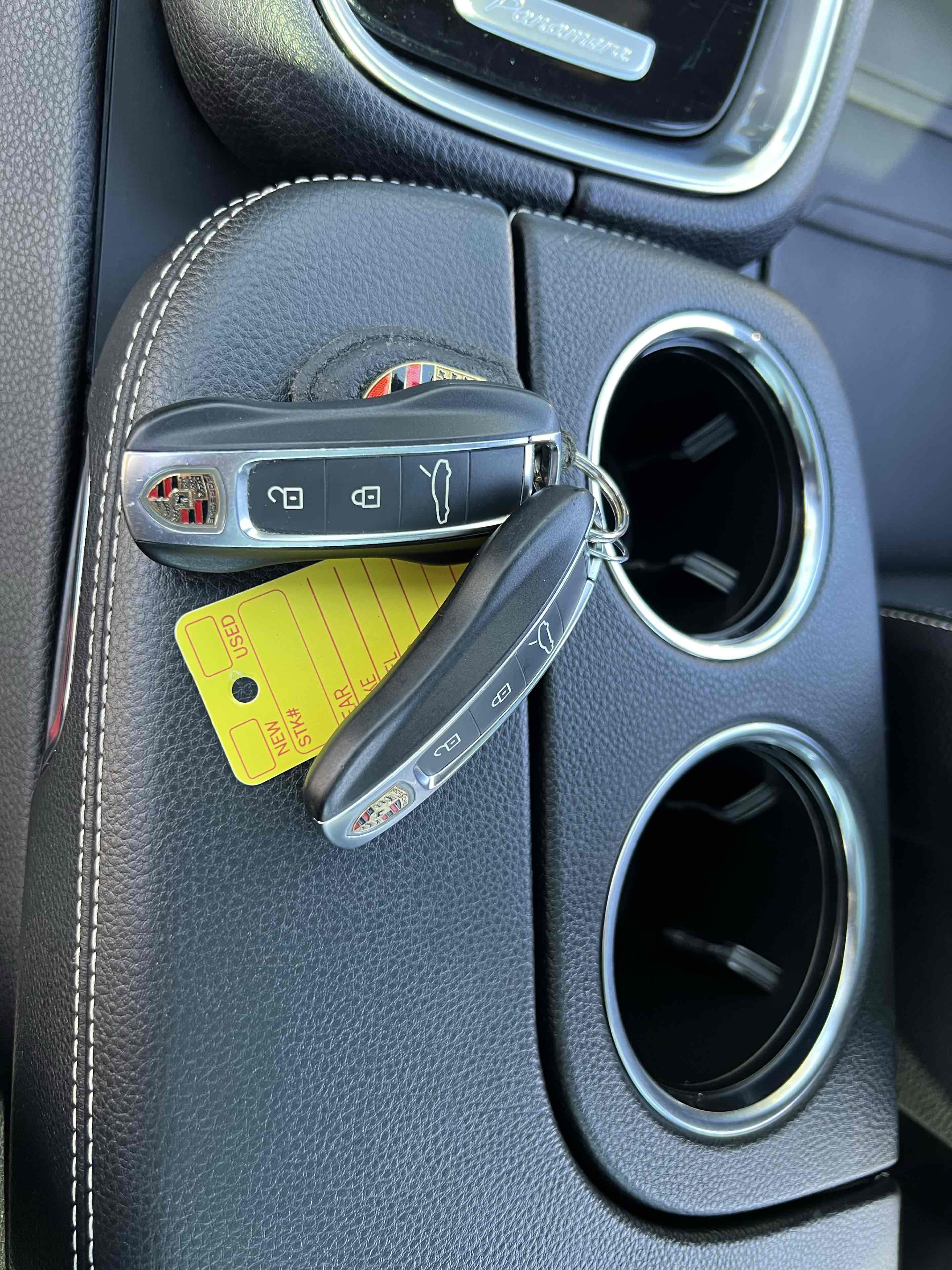 2020 Porsche Panamera 4 photo 37