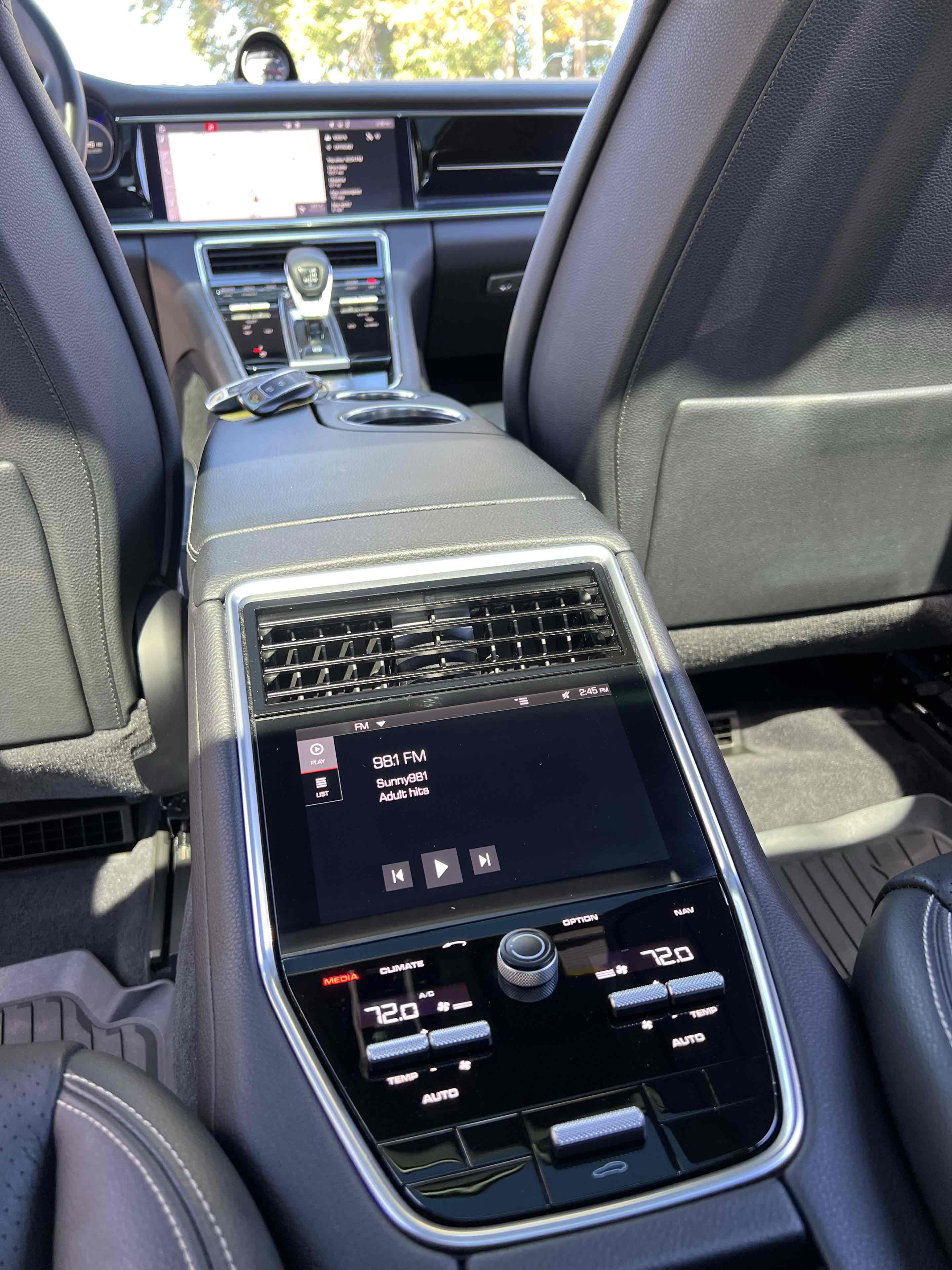 2020 Porsche Panamera 4 photo 38