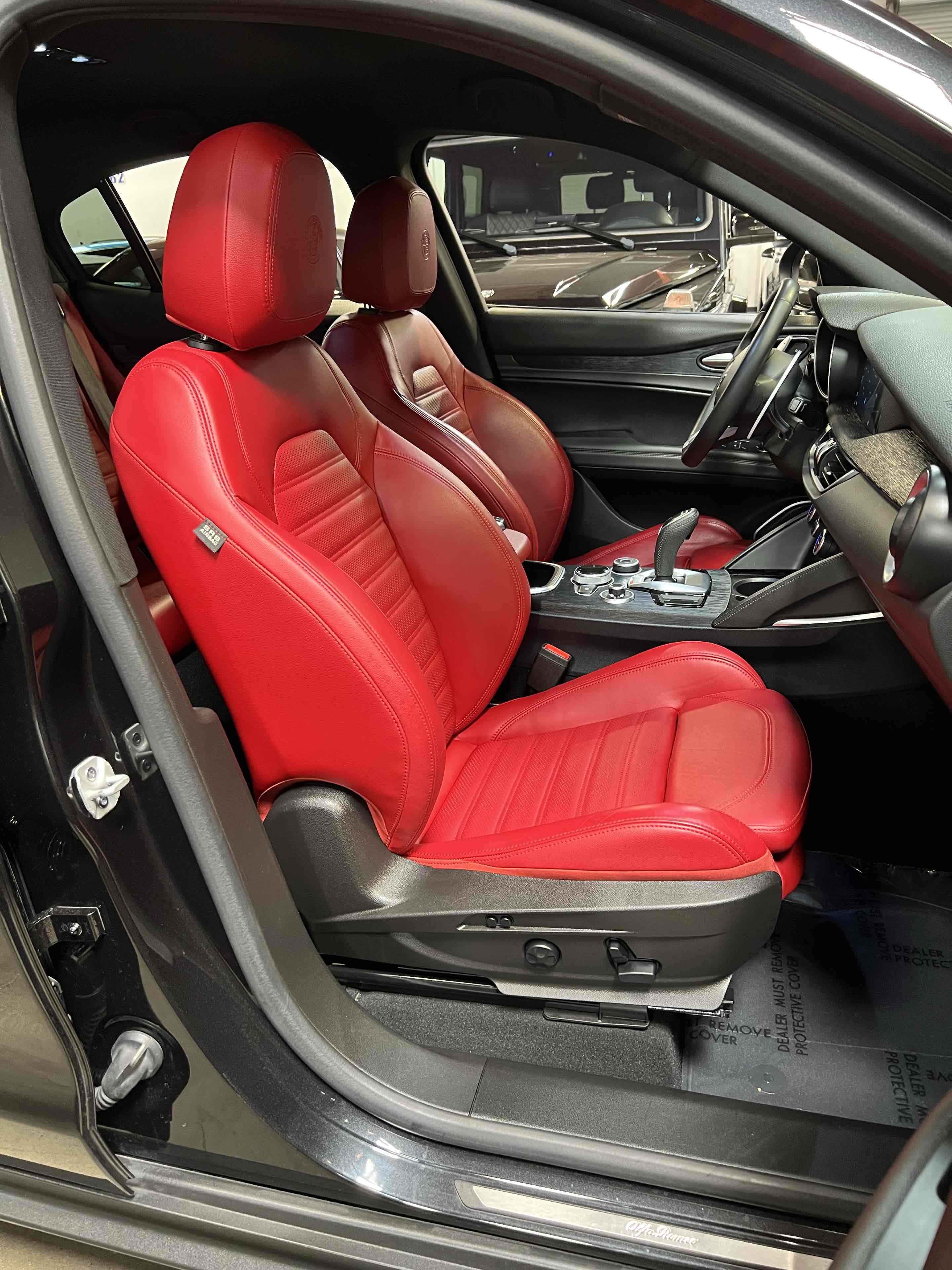 2023 Alfa Romeo Stelvio Sprint photo 19