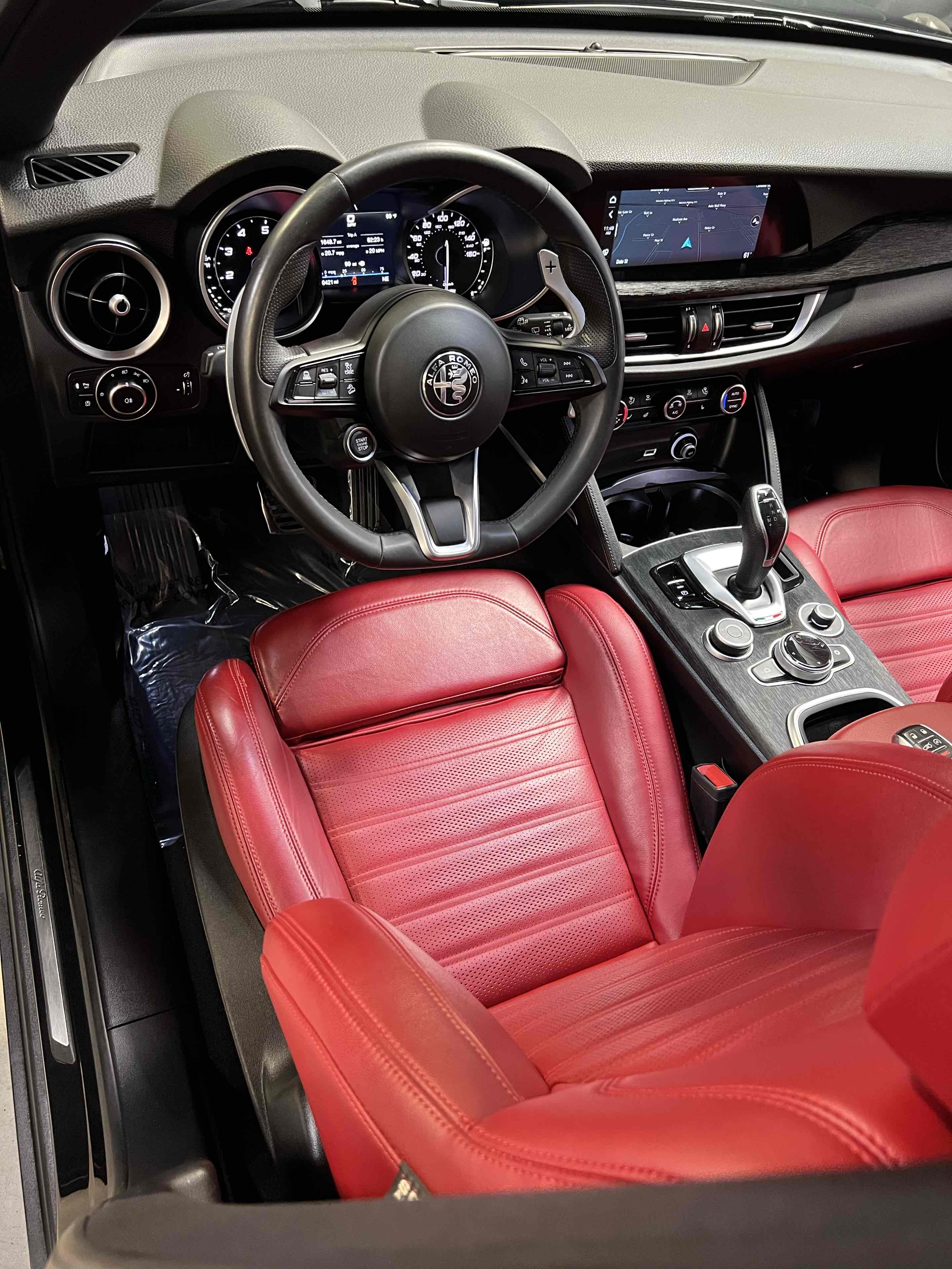 2023 Alfa Romeo Stelvio Sprint photo 37