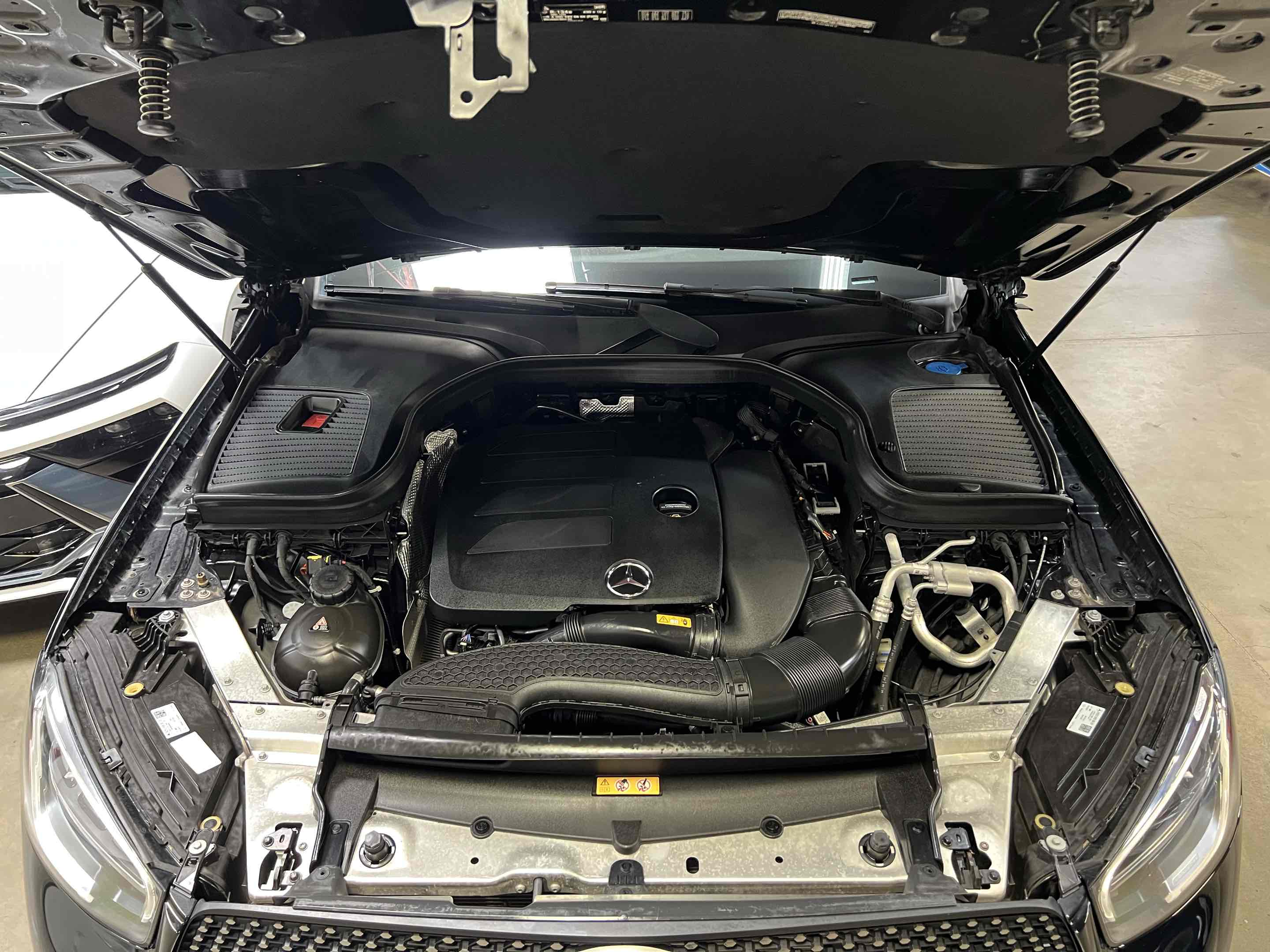 2021 Mercedes Benz GLC 300 4MATIC AMG photo 30
