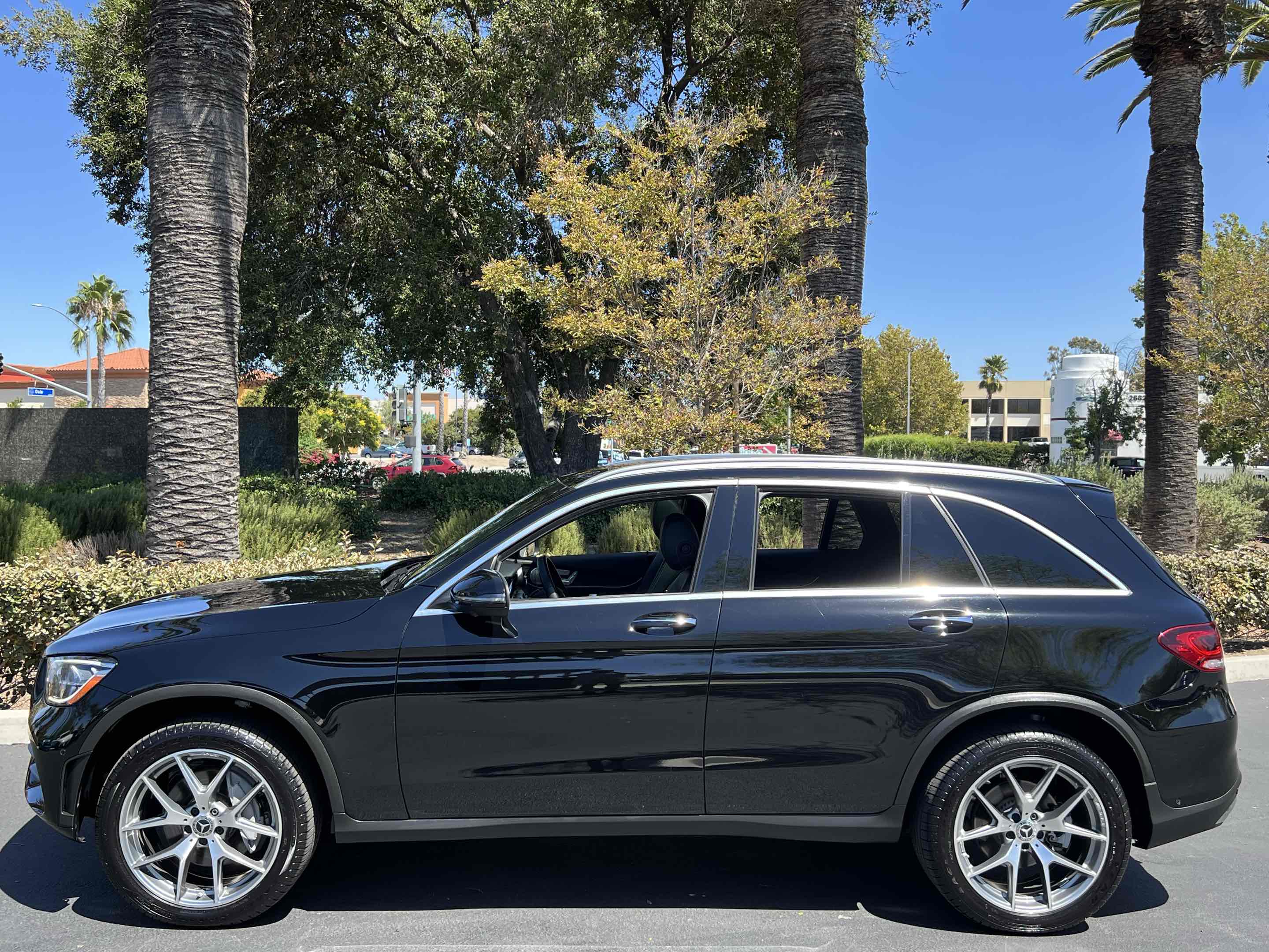 2021 Mercedes Benz GLC 300 4MATIC AMG photo 20