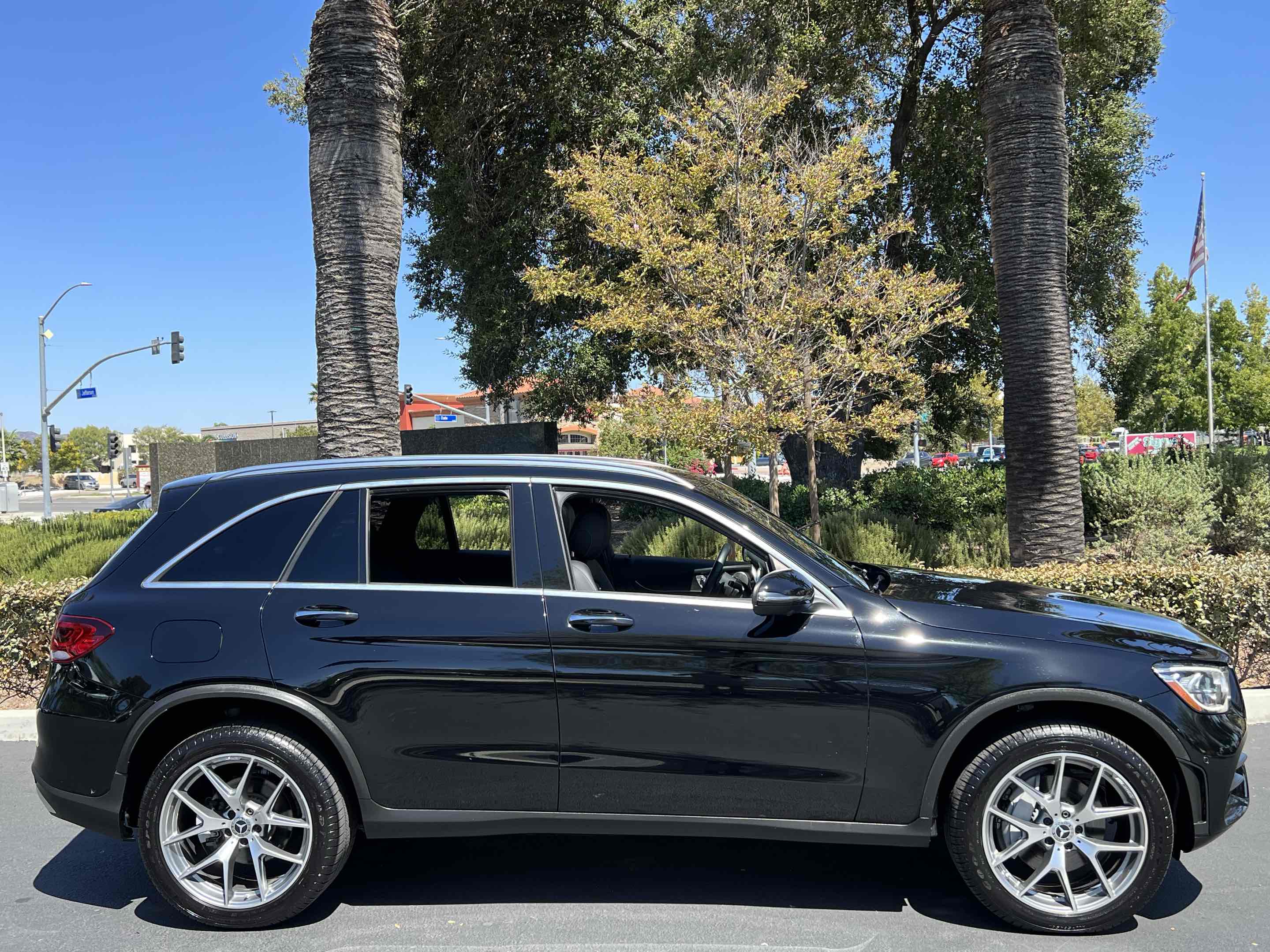 2021 Mercedes Benz GLC 300 4MATIC AMG photo 19