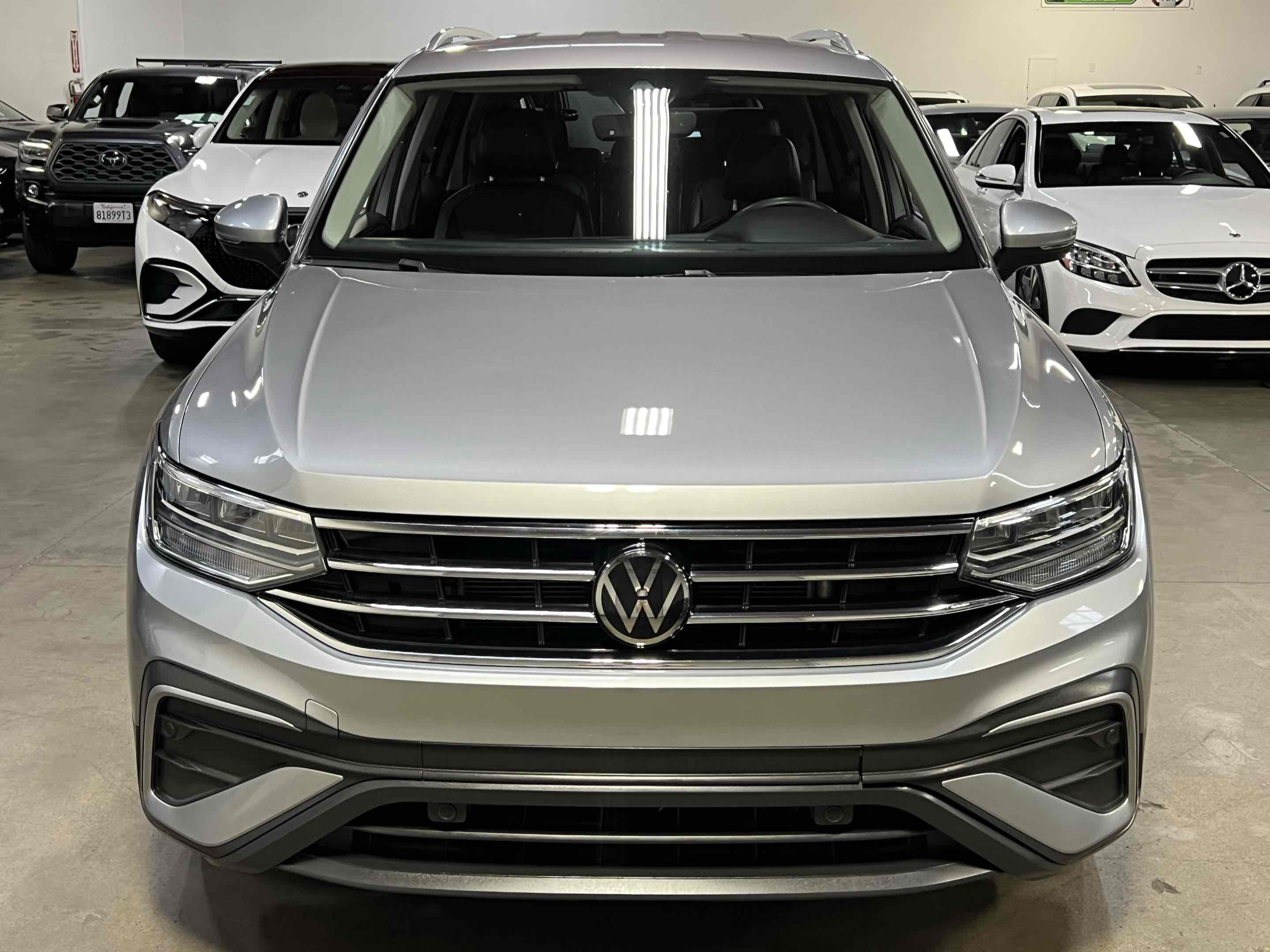 2022 Volkswagen Tiguan SE - Photo 29
