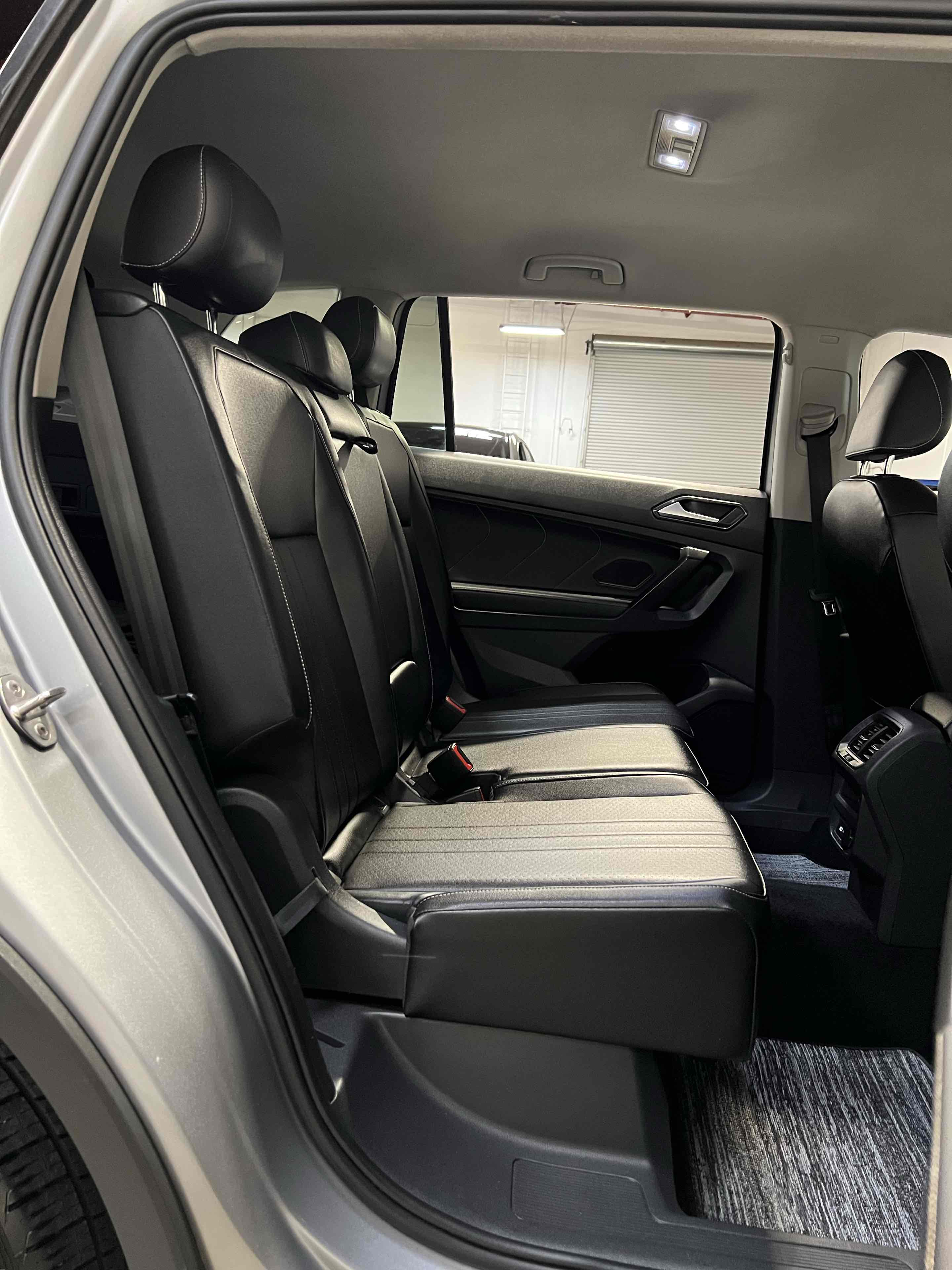 2022 Volkswagen Tiguan SE photo 50