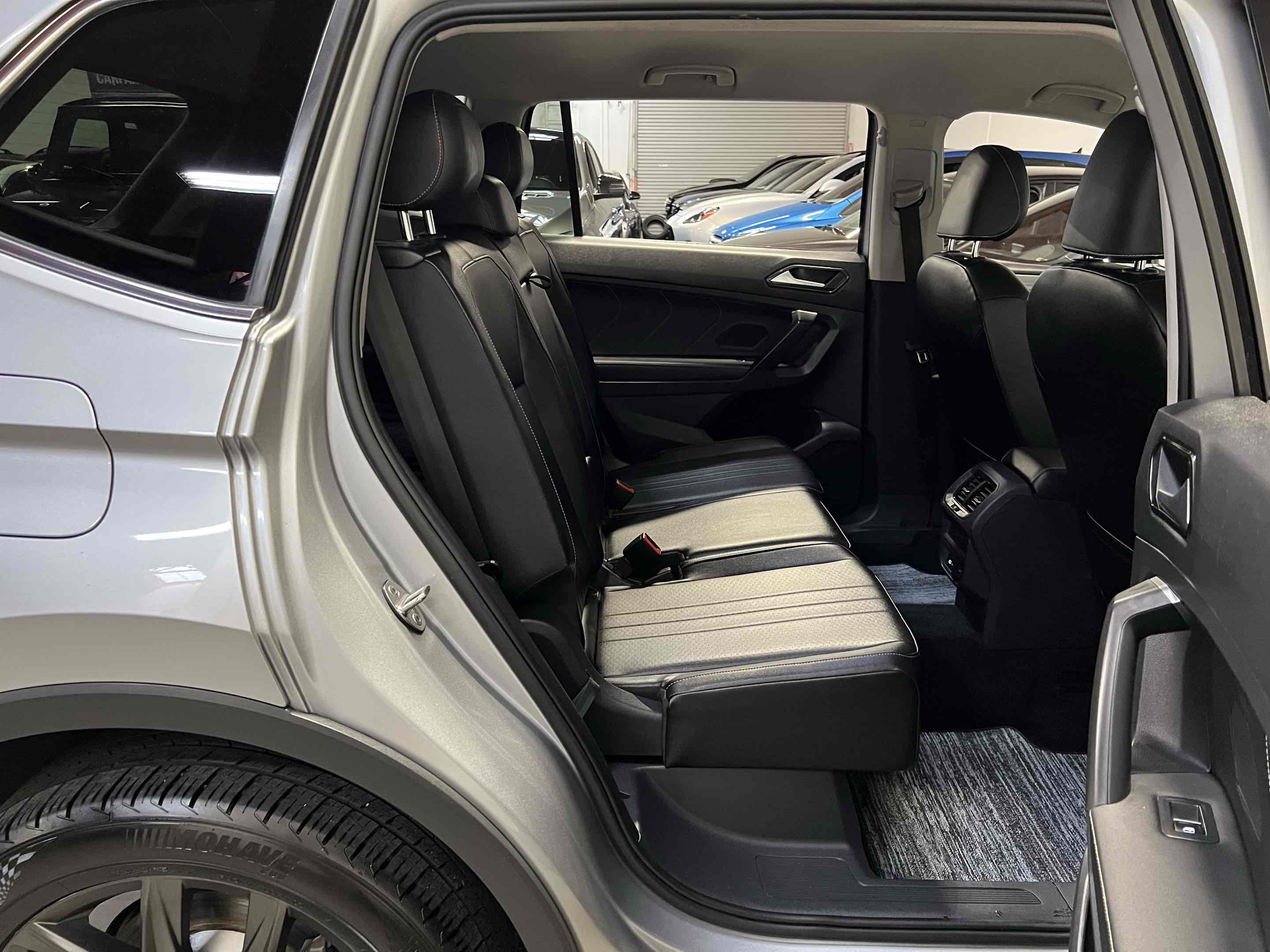2022 Volkswagen Tiguan SE photo 47