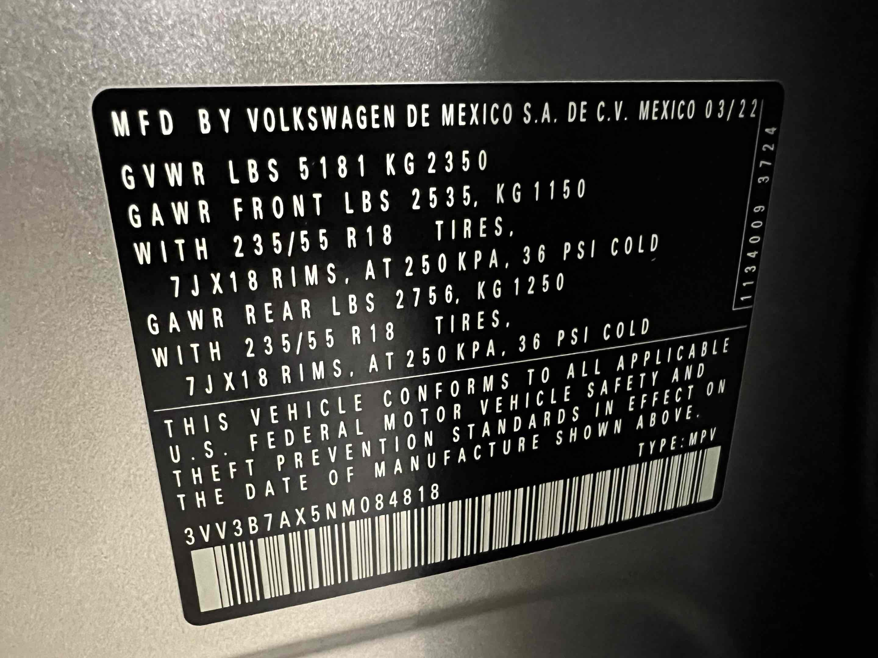 2022 Volkswagen Tiguan SE photo 12