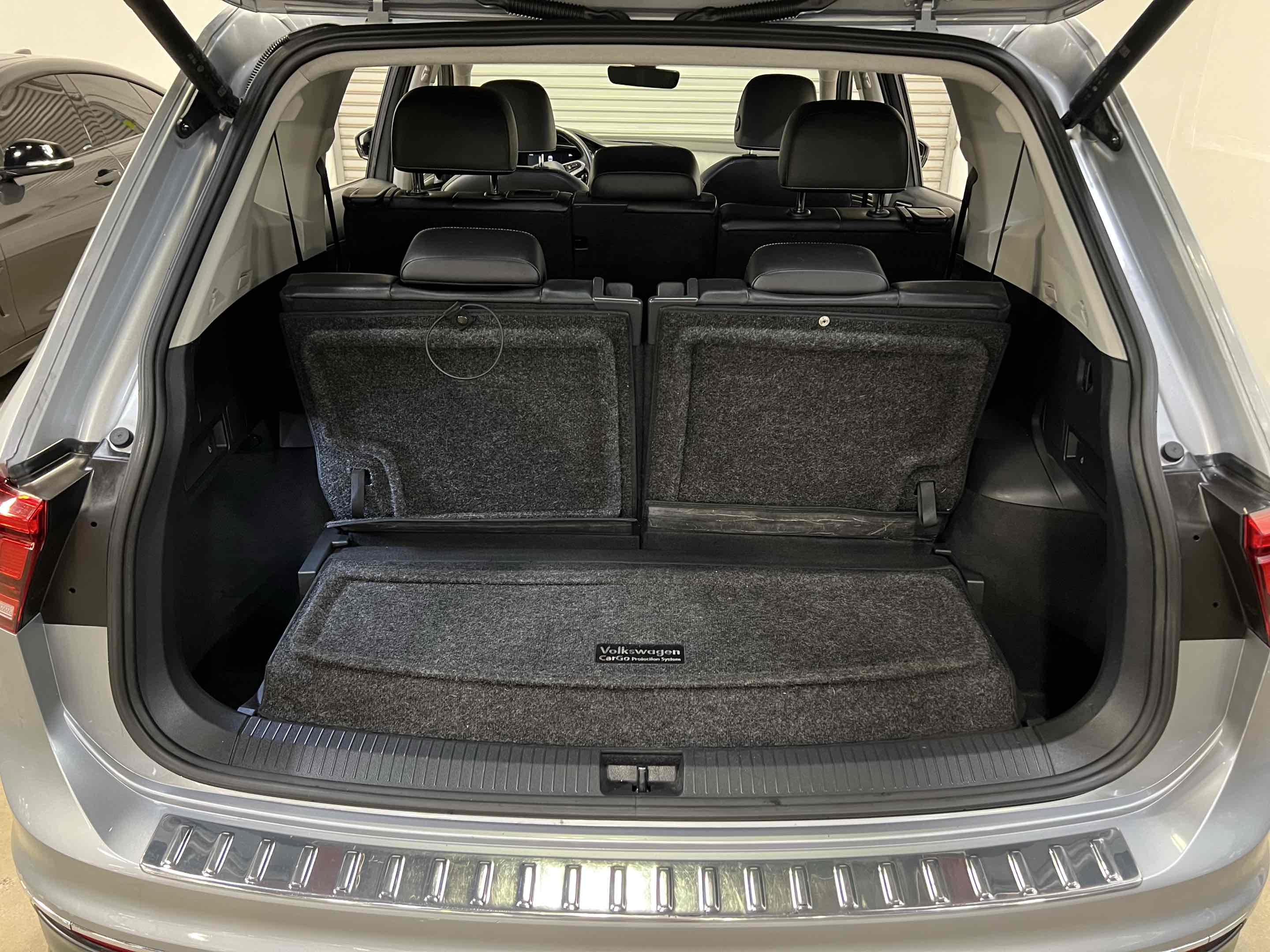 2022 Volkswagen Tiguan SE - Photo 77